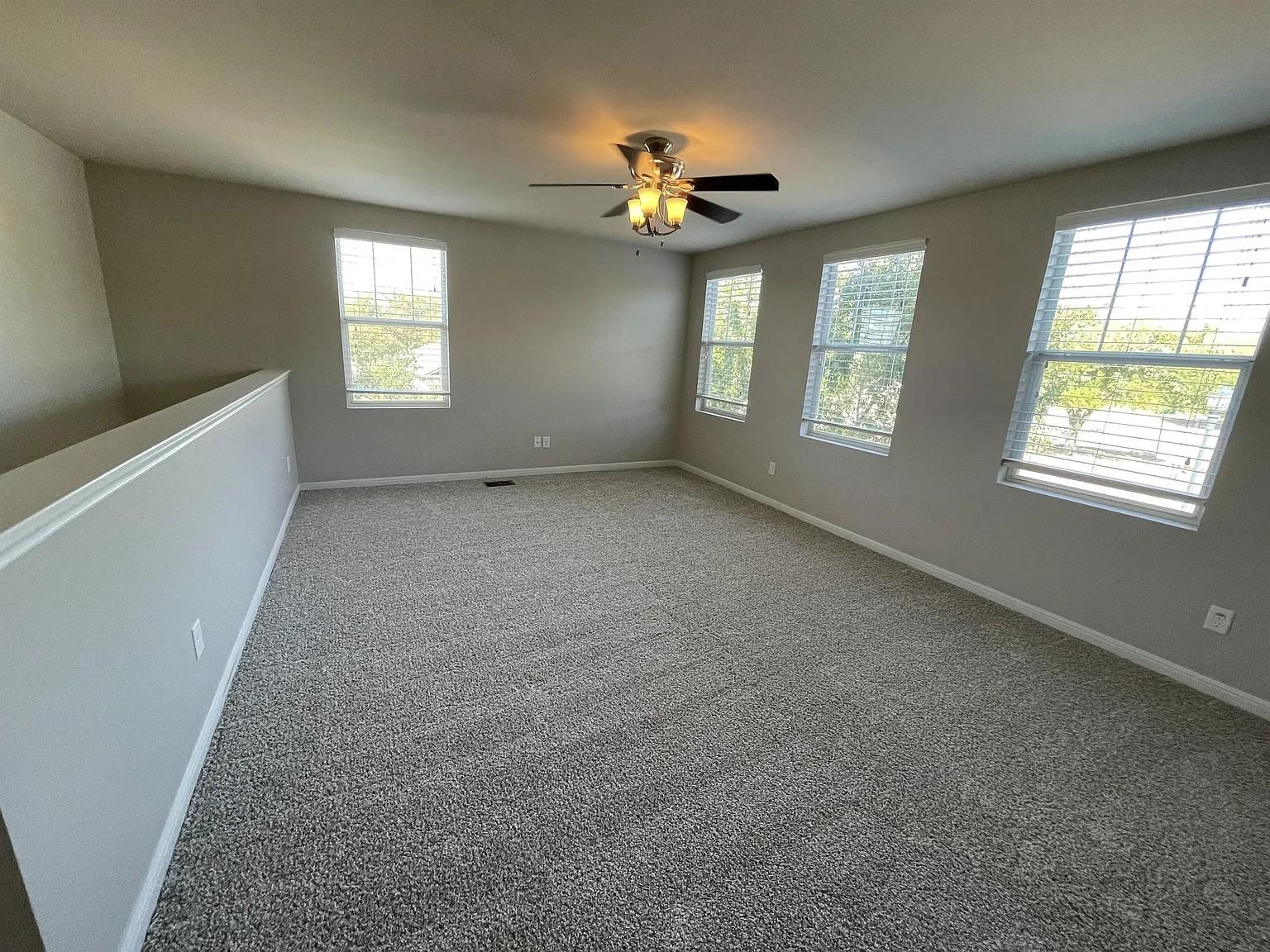 5136 Hellman, Kyle, TX 78640