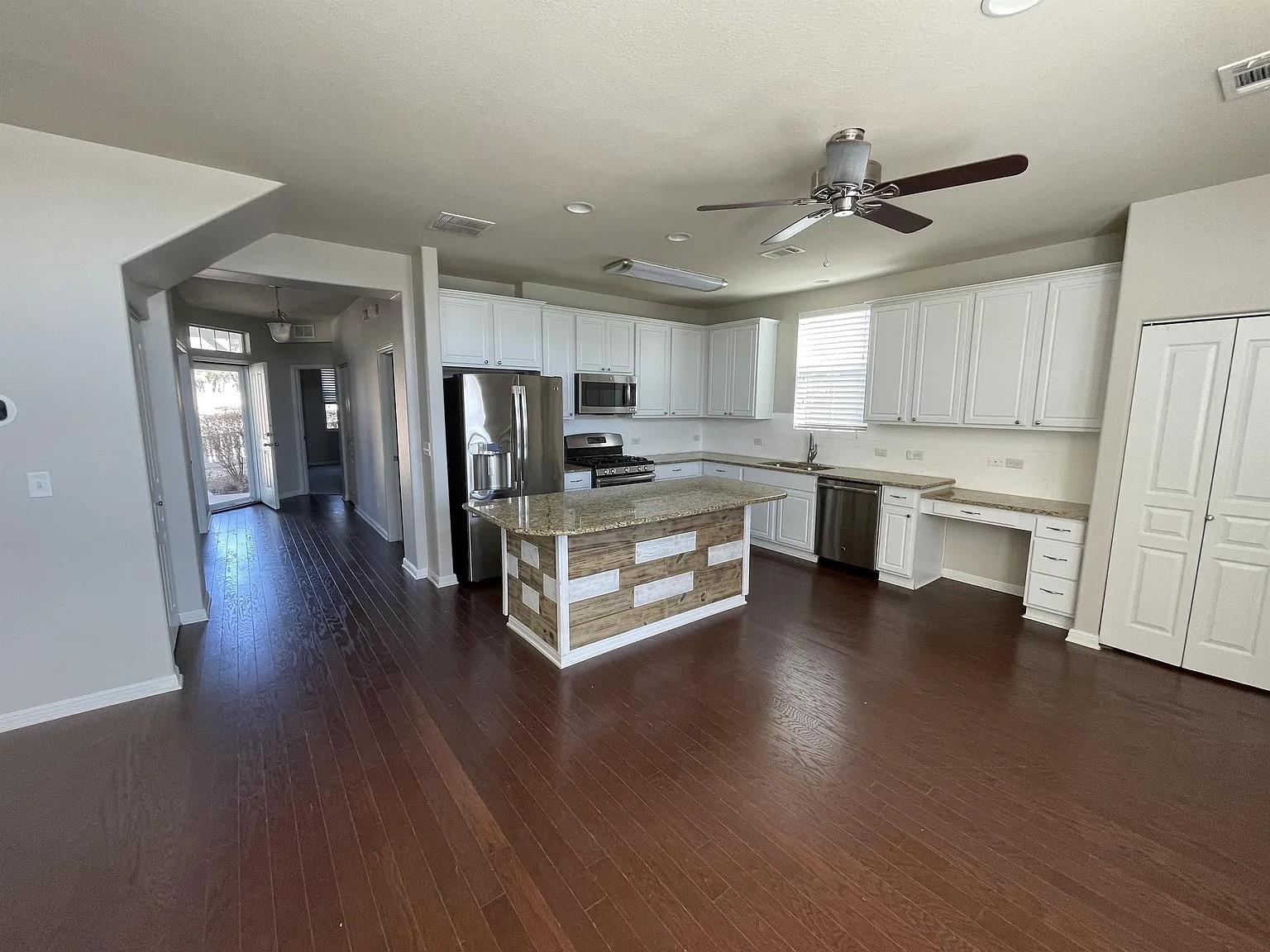 5136 Hellman, Kyle, TX 78640
