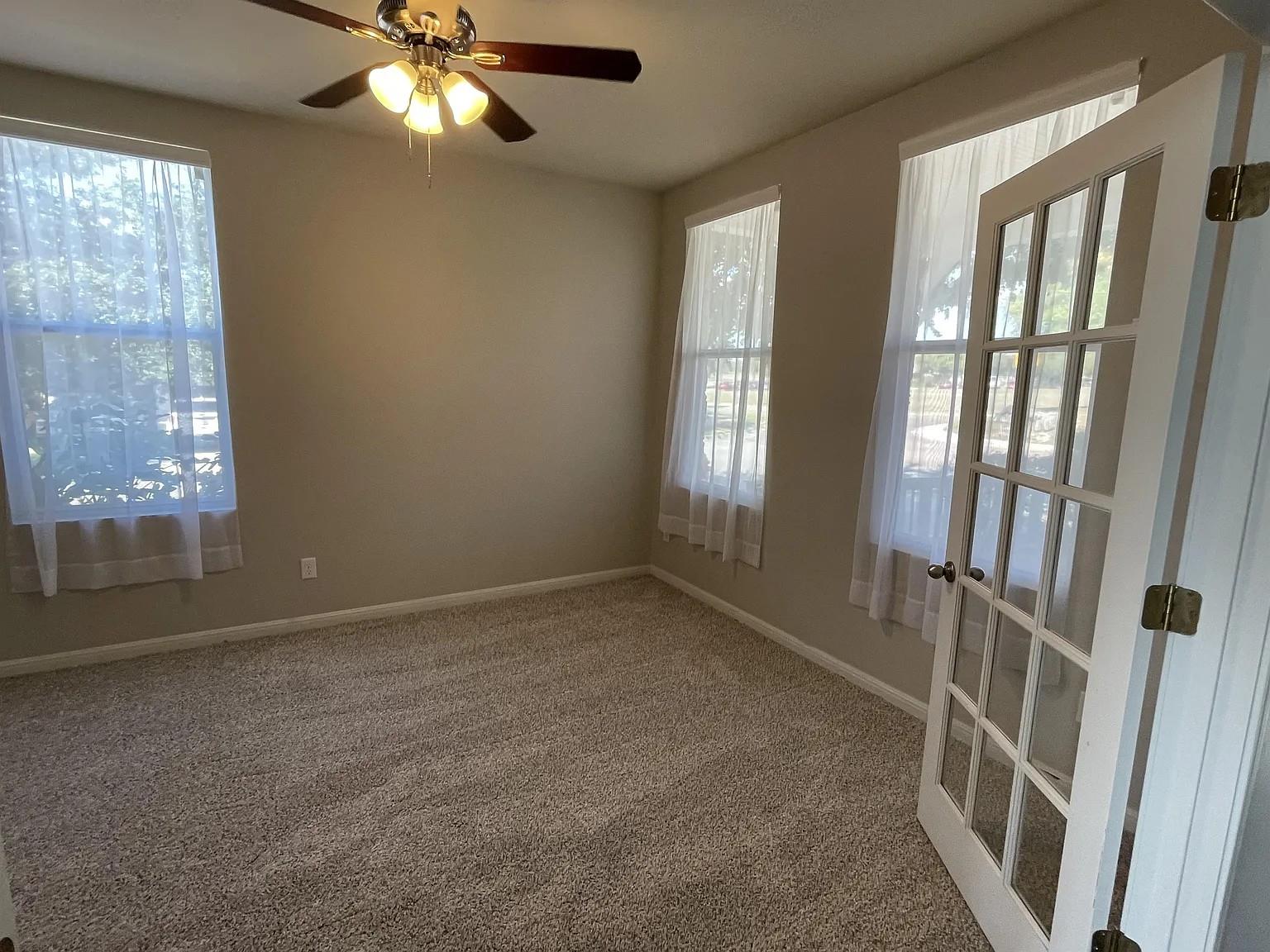 5136 Hellman, Kyle, TX 78640