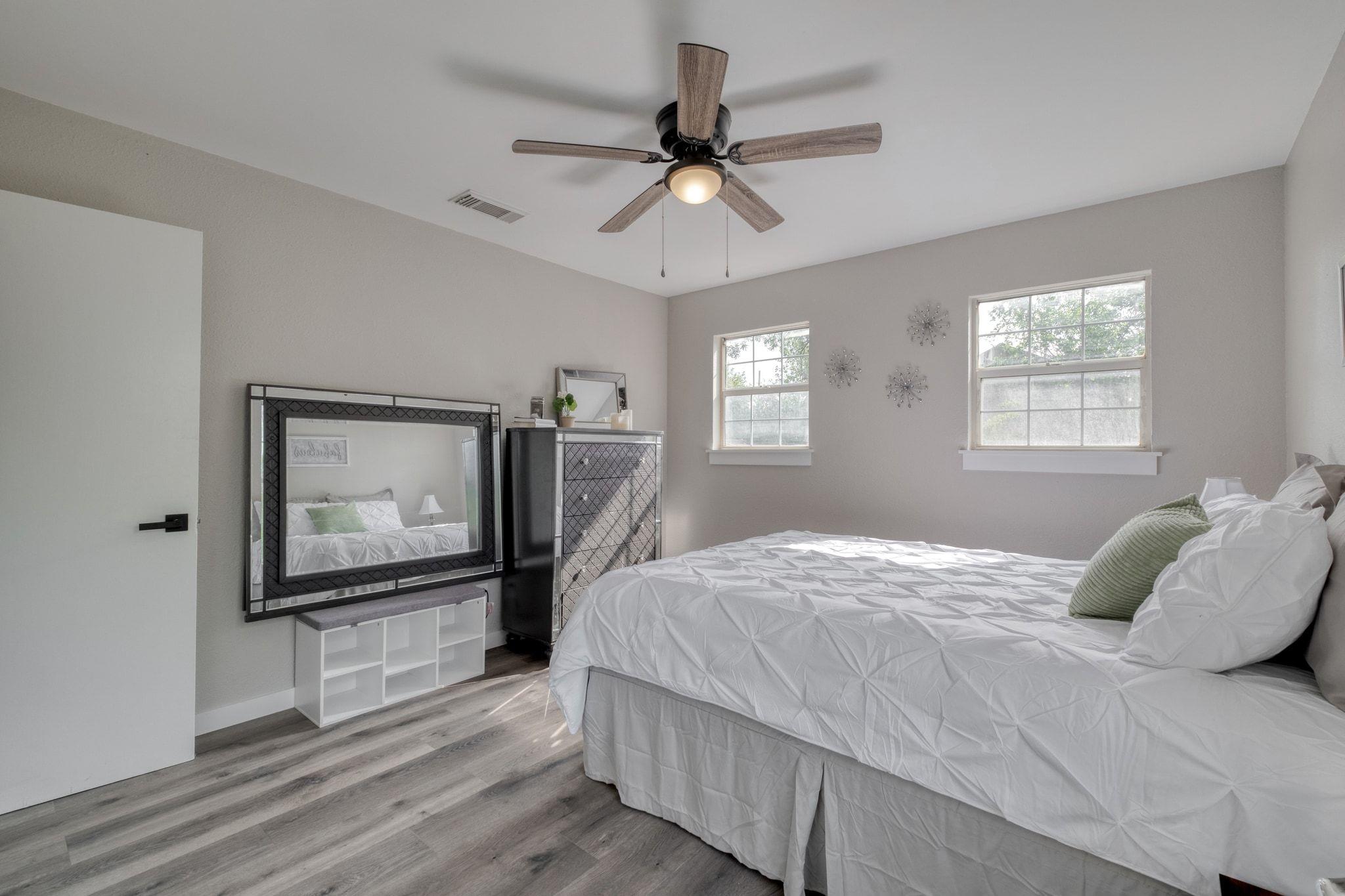 409 Talley St, Taylor, TX 76574