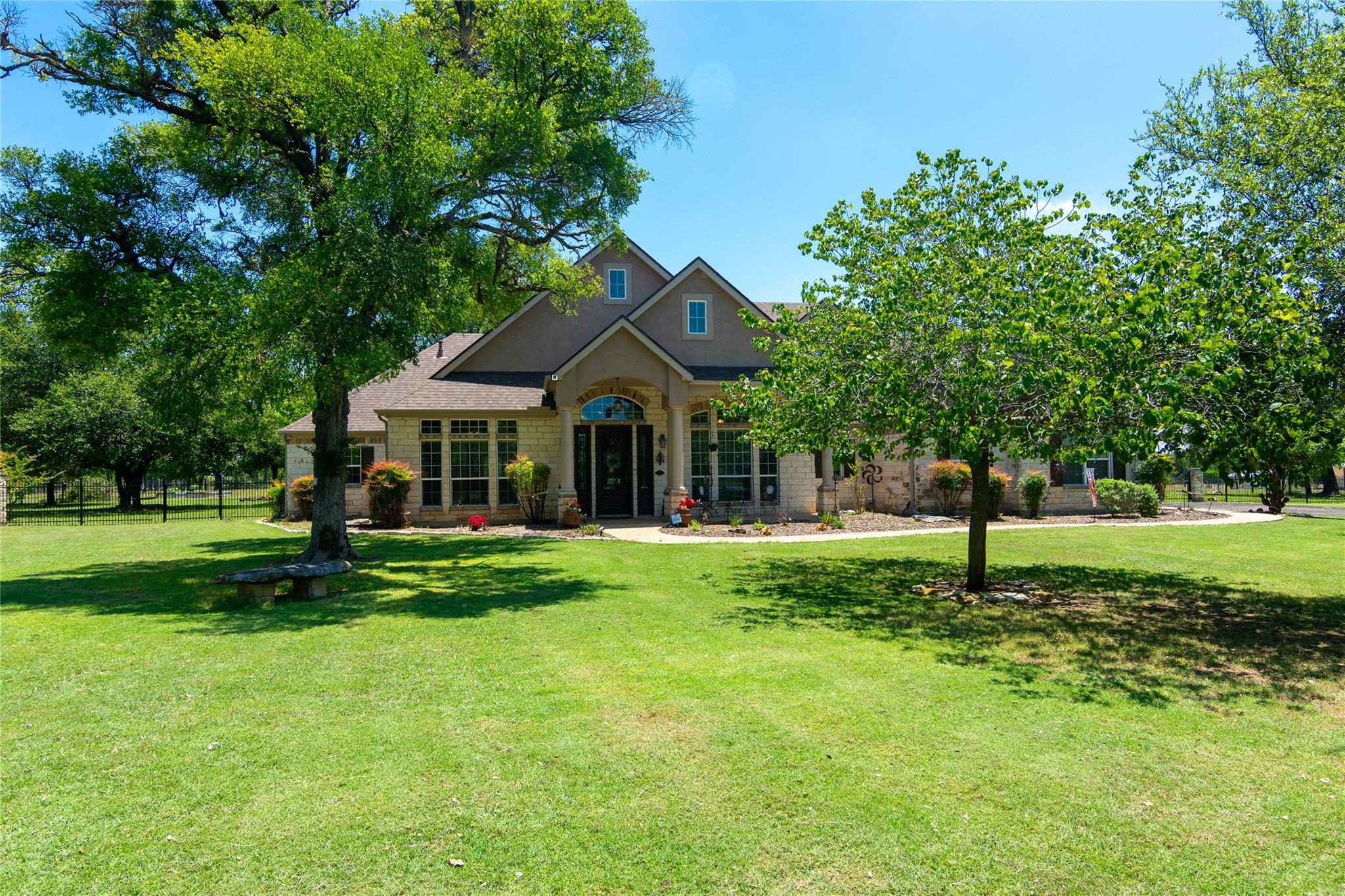 1265 Mourning Dove Ct, Salado, TX 76571