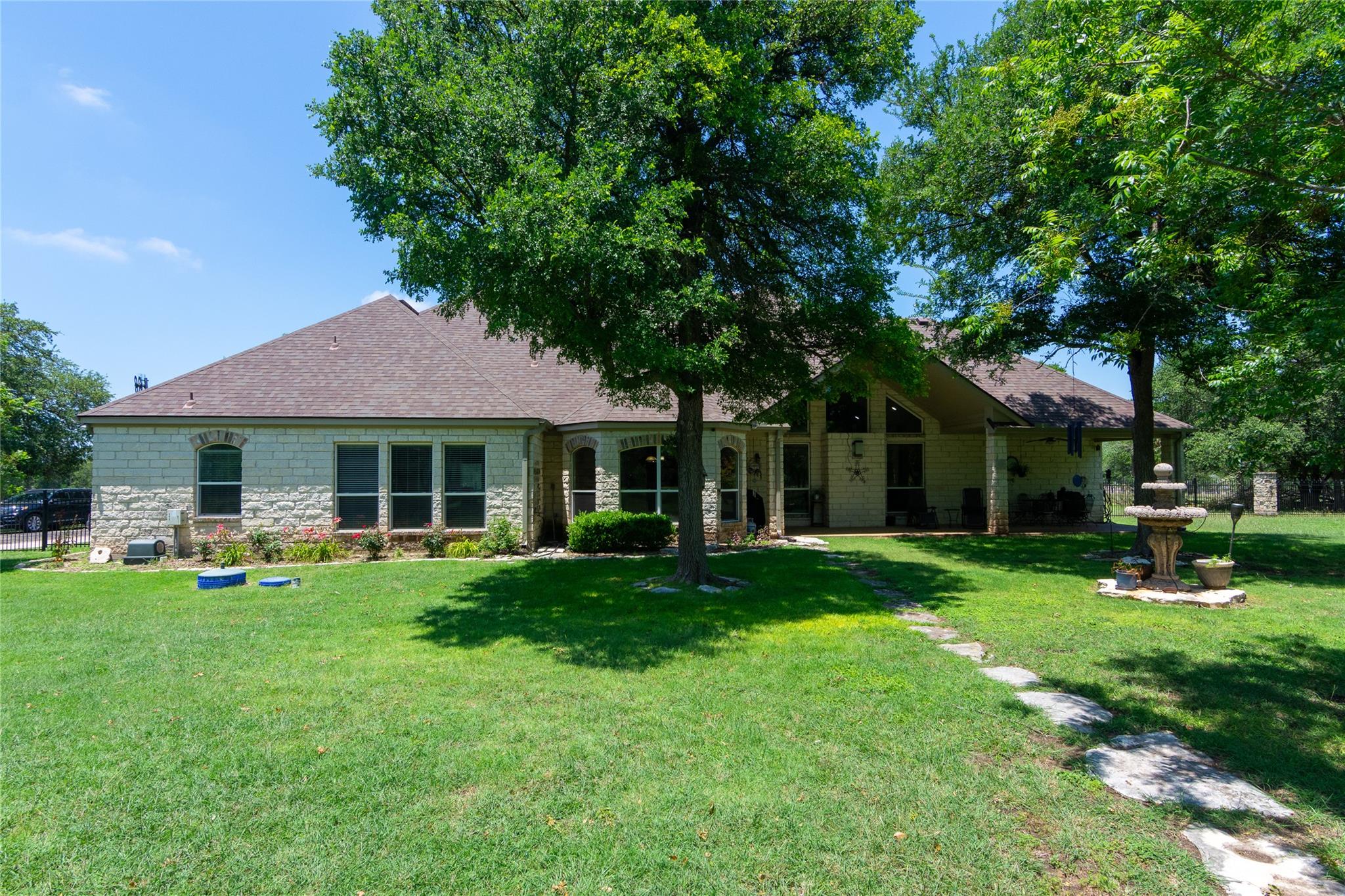 1265 Mourning Dove Ct, Salado, TX 76571