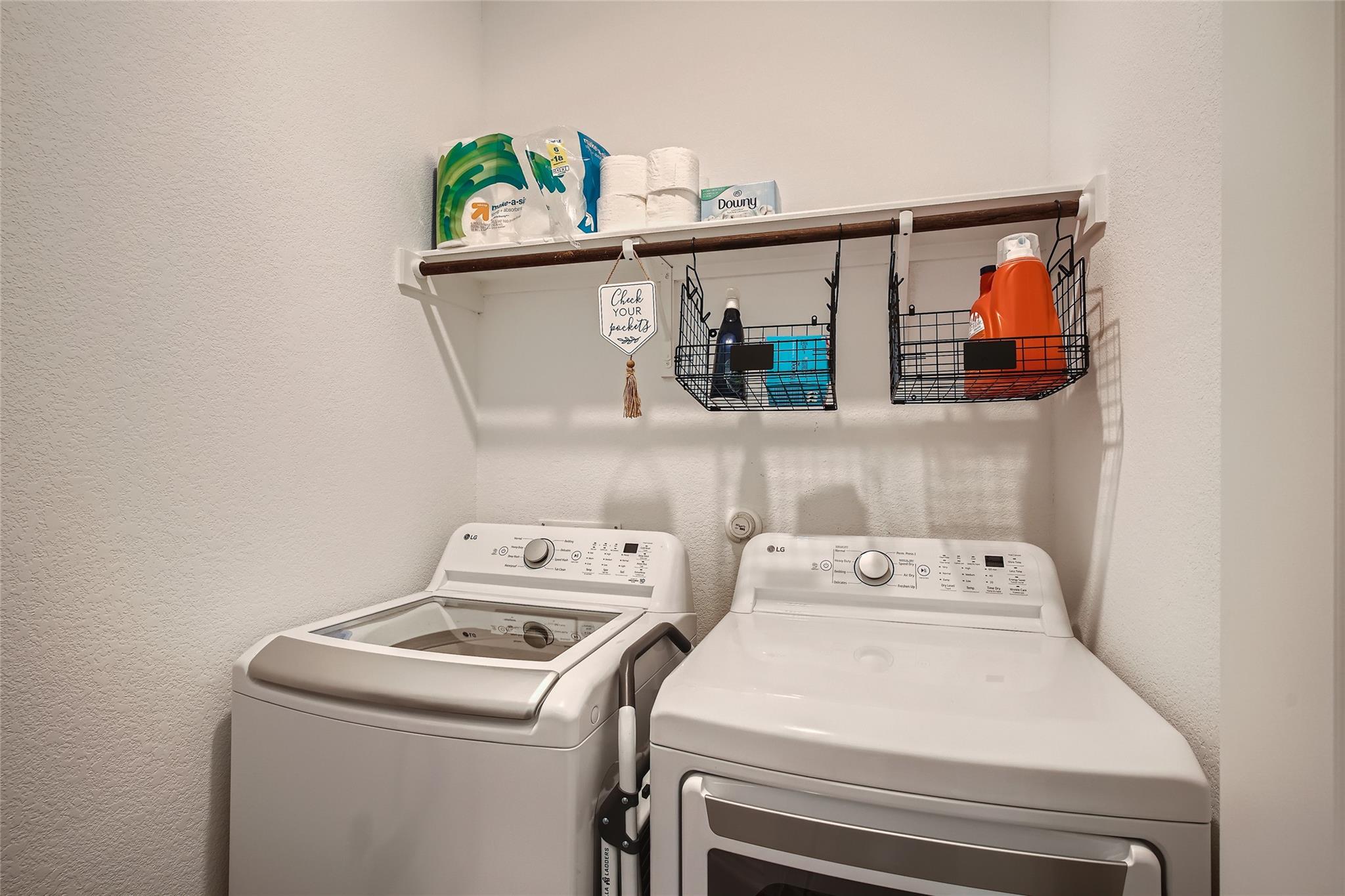 7616 Pewter Luster Bnd, Del Valle, TX 78617