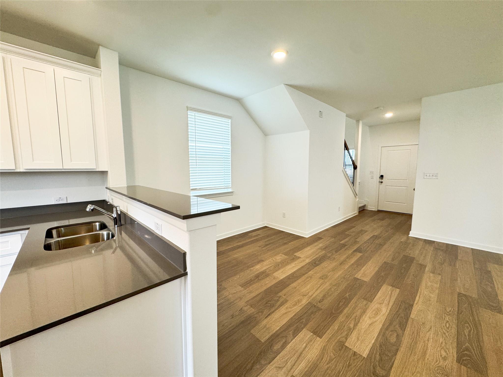 130 Golden Bell Way, Buda, TX 78610