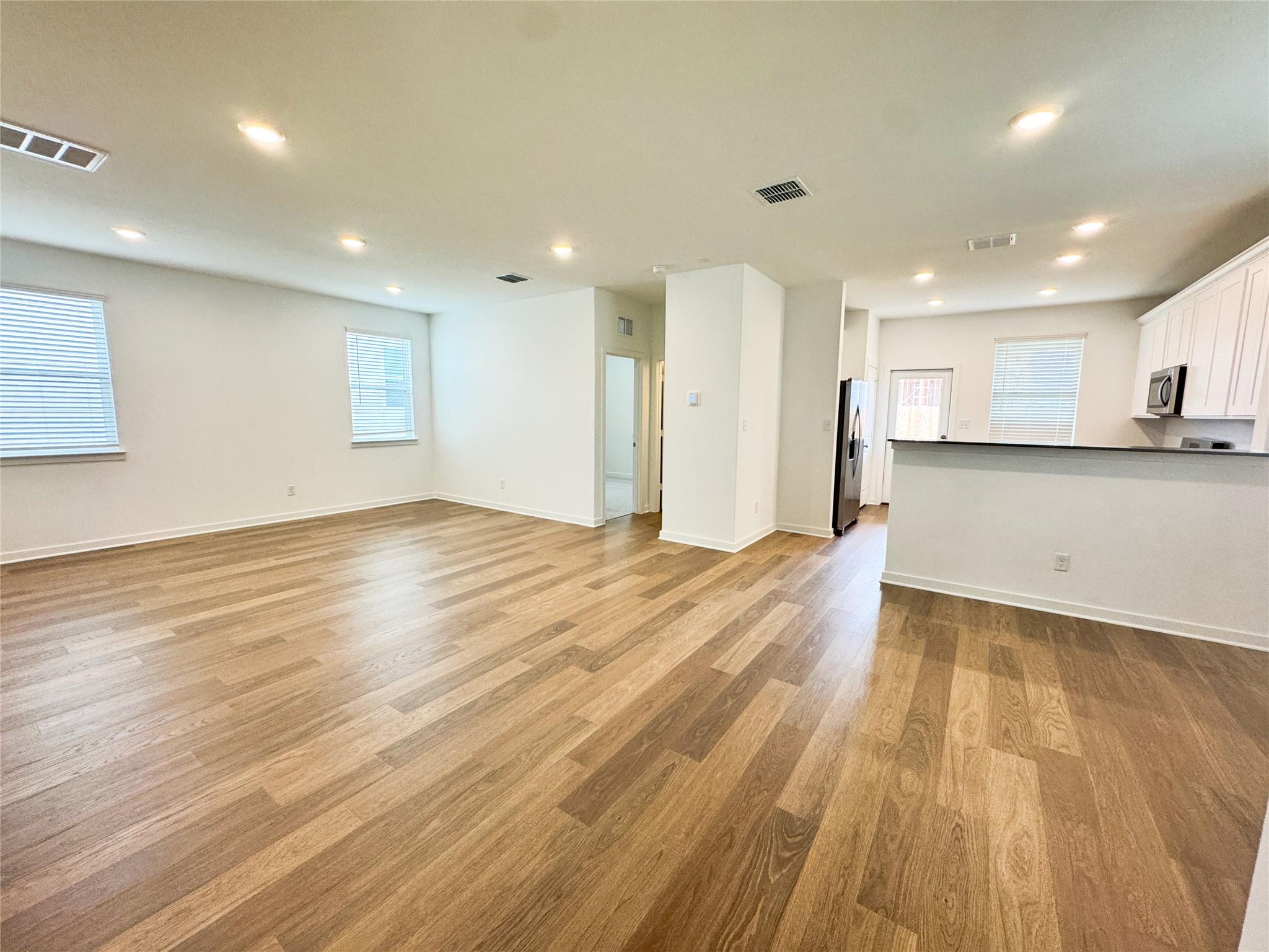 130 Golden Bell Way, Buda, TX 78610