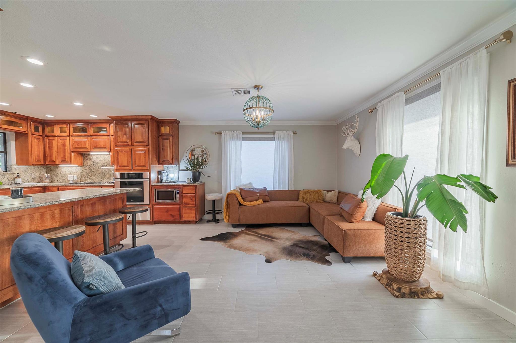 505 Avenue E, Marble Falls, TX 78654