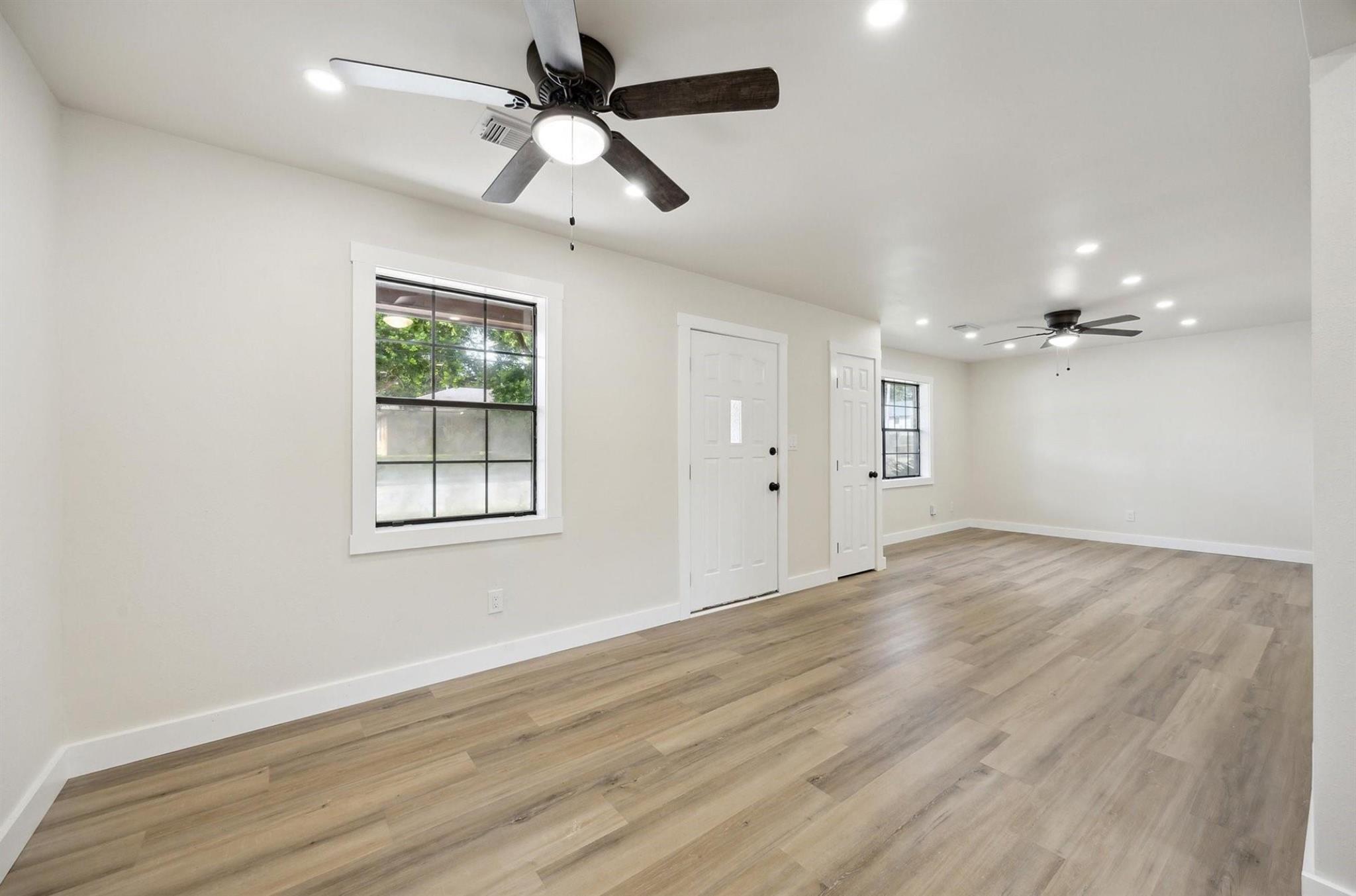 1201 E Alamo St, Brenham, TX 77833