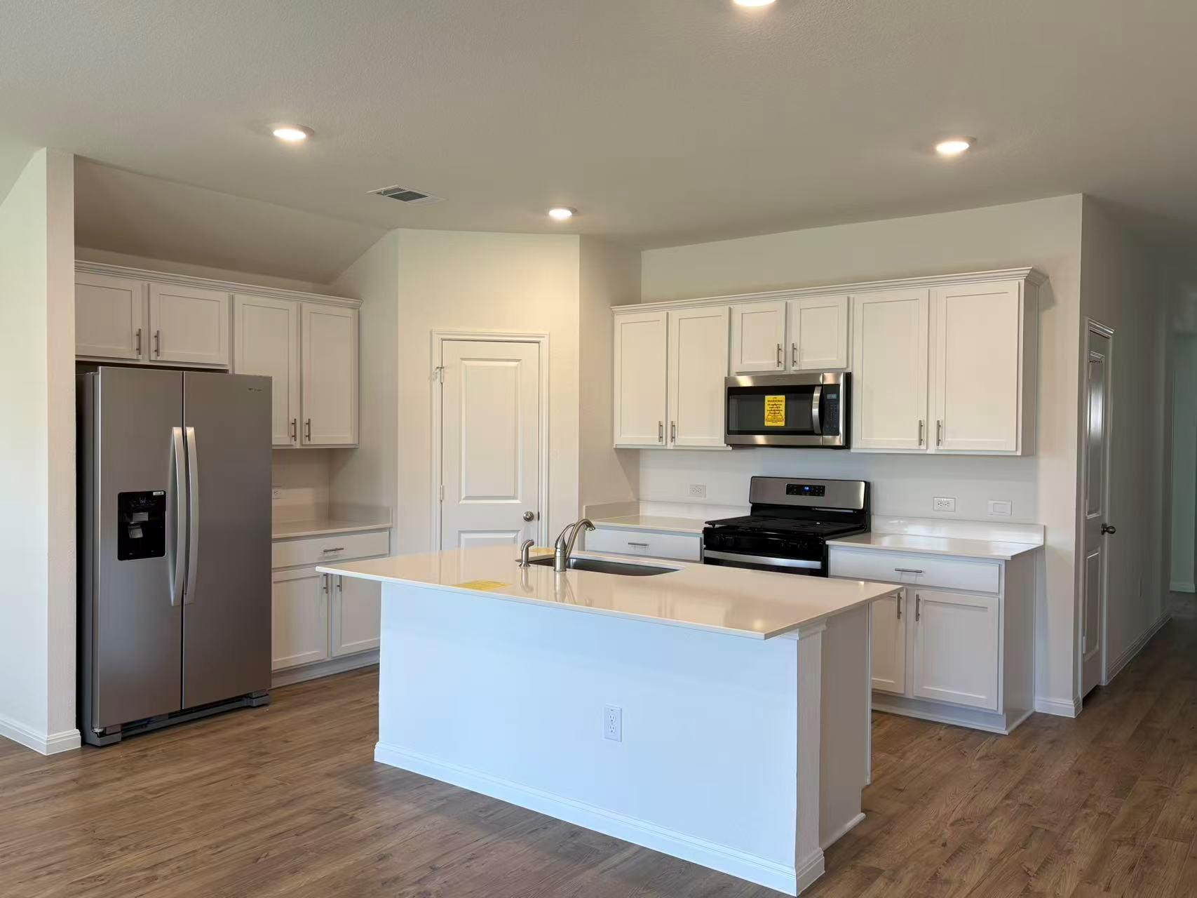 1828 Marlin Spike Dr, Leander, TX 78641