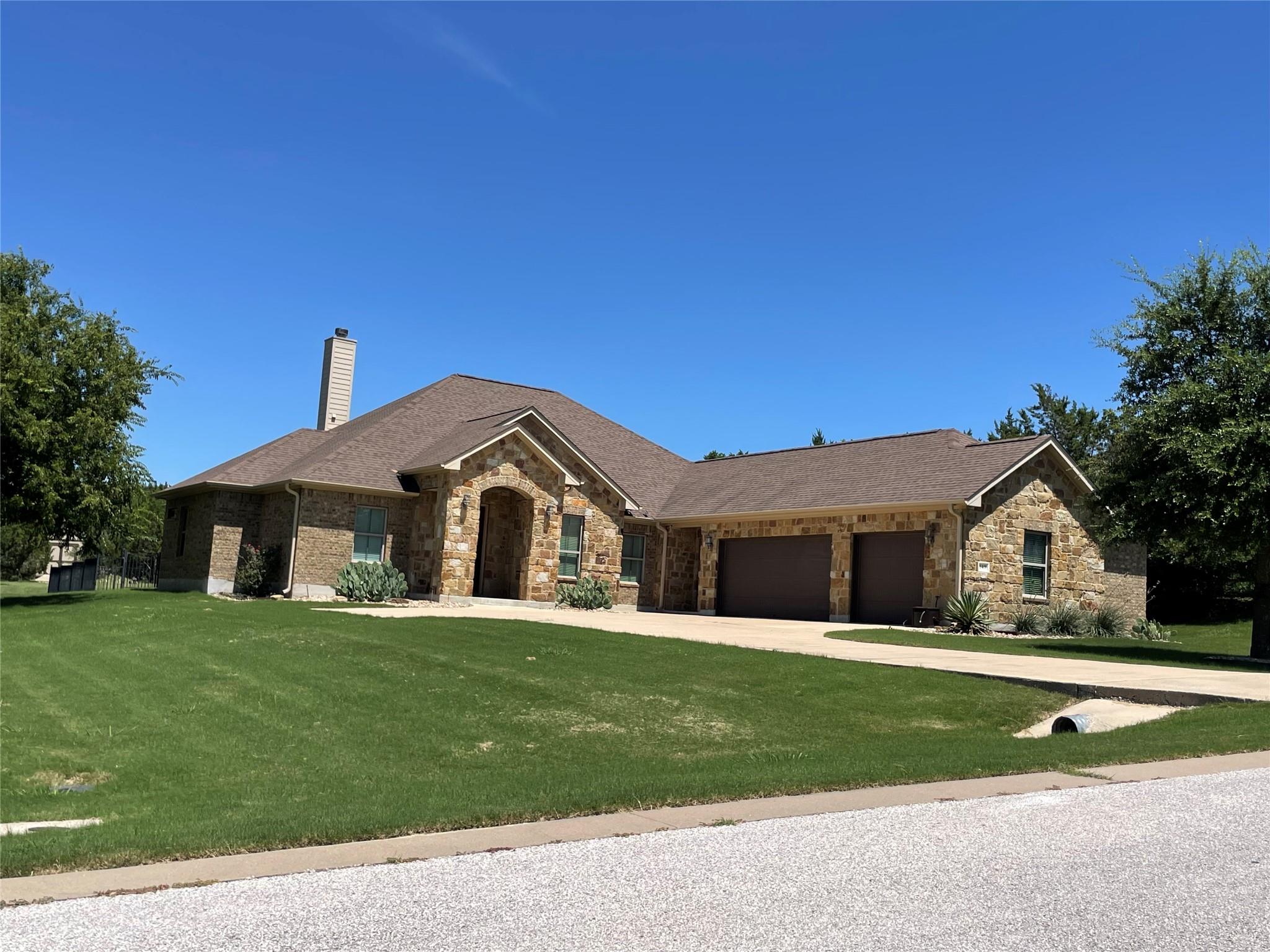 145 Milestone Rd, Liberty Hill, TX 78642