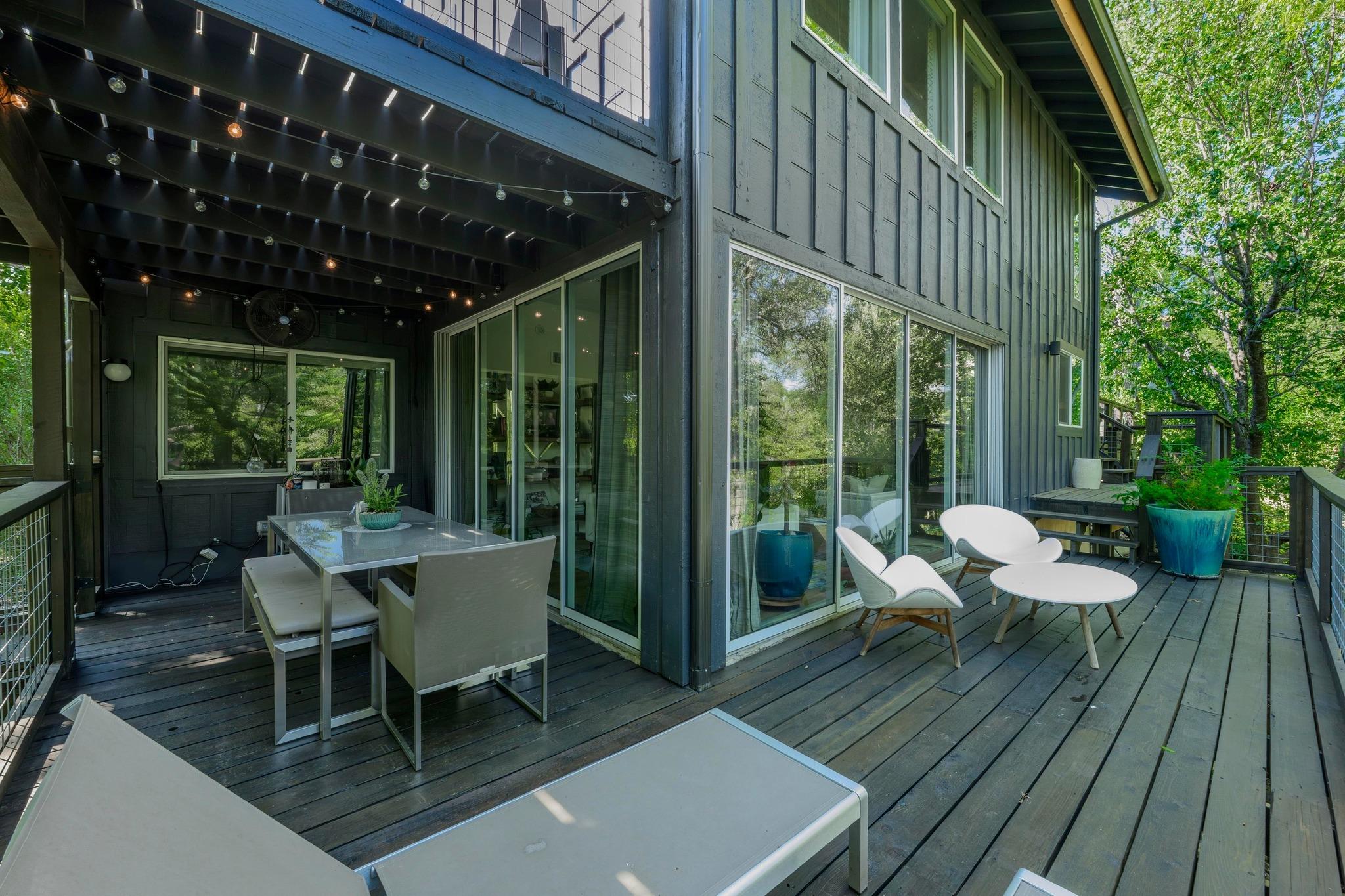 7643 Parkview Cir, Austin, TX 78731