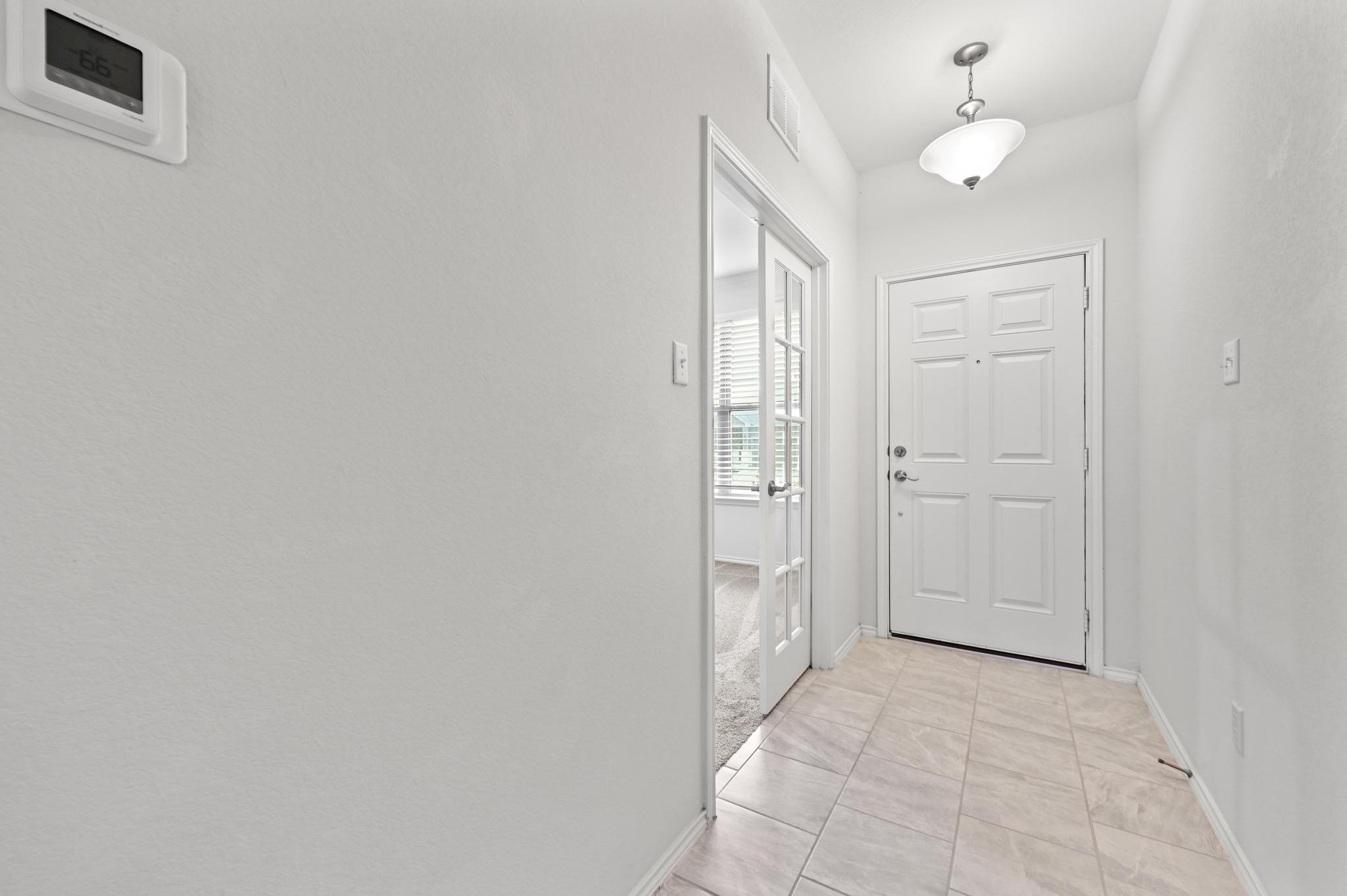 271 Grace Lilly Dr, Buda, TX 78610