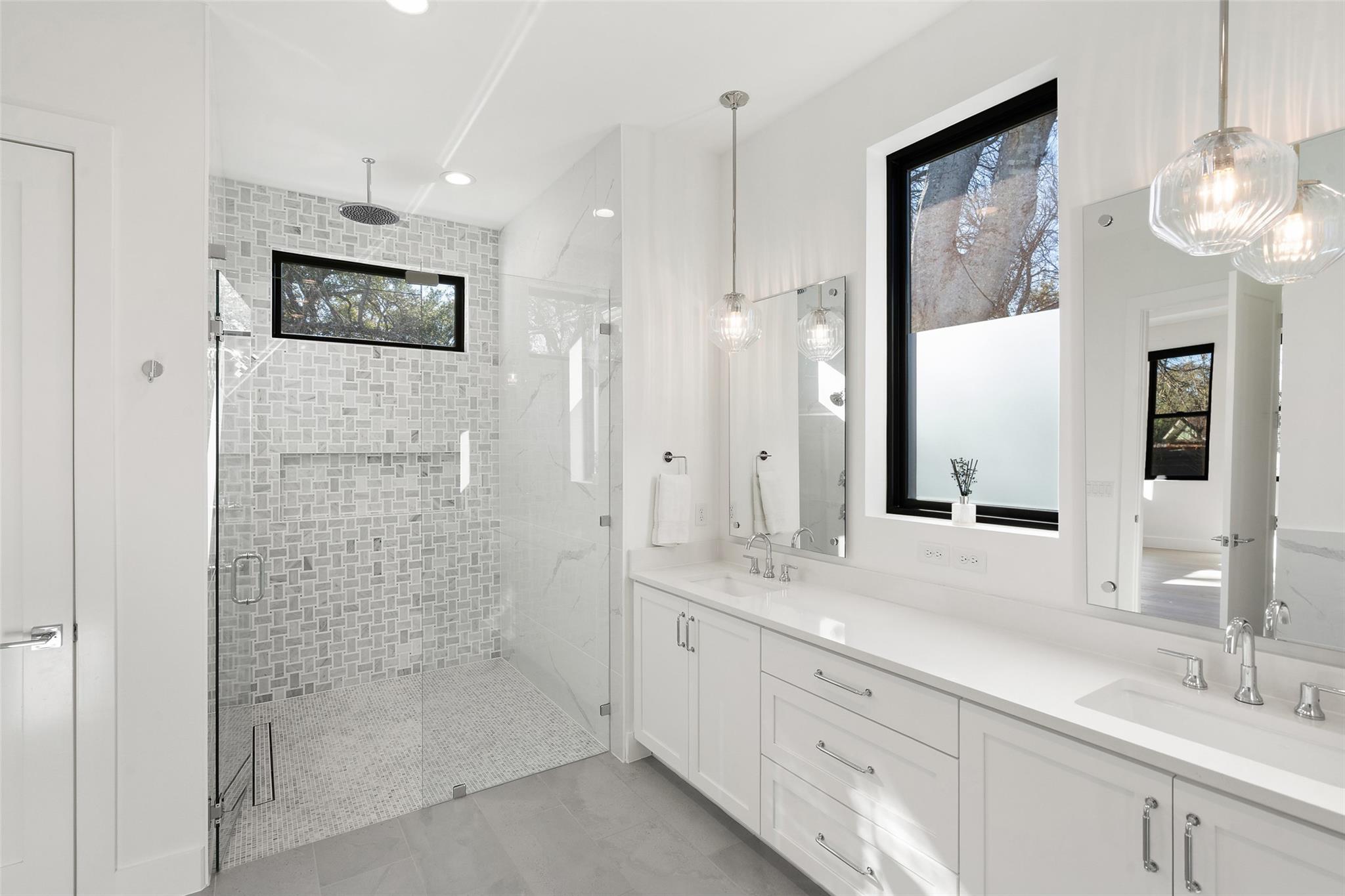 1101 Emerald Forest Cv, Austin, TX 78745