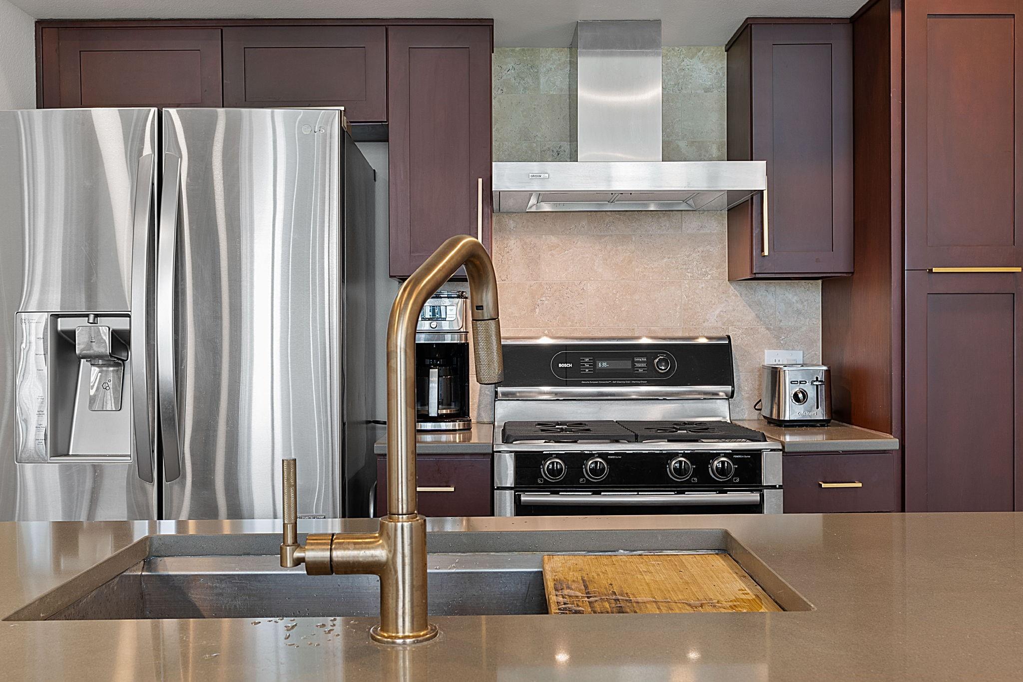 1600 Barton Springs Rd # 2102, Austin, TX 78704