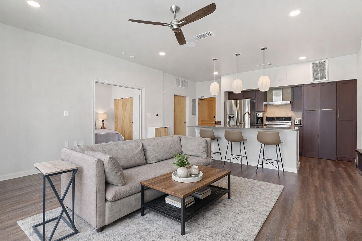 1600 Barton Springs Rd # 2102, Austin, TX 78704