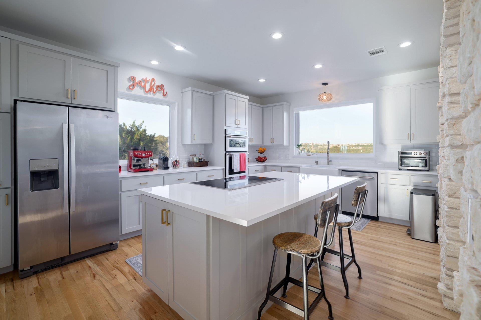 4005 Skillet Cv, Spicewood, TX 78669