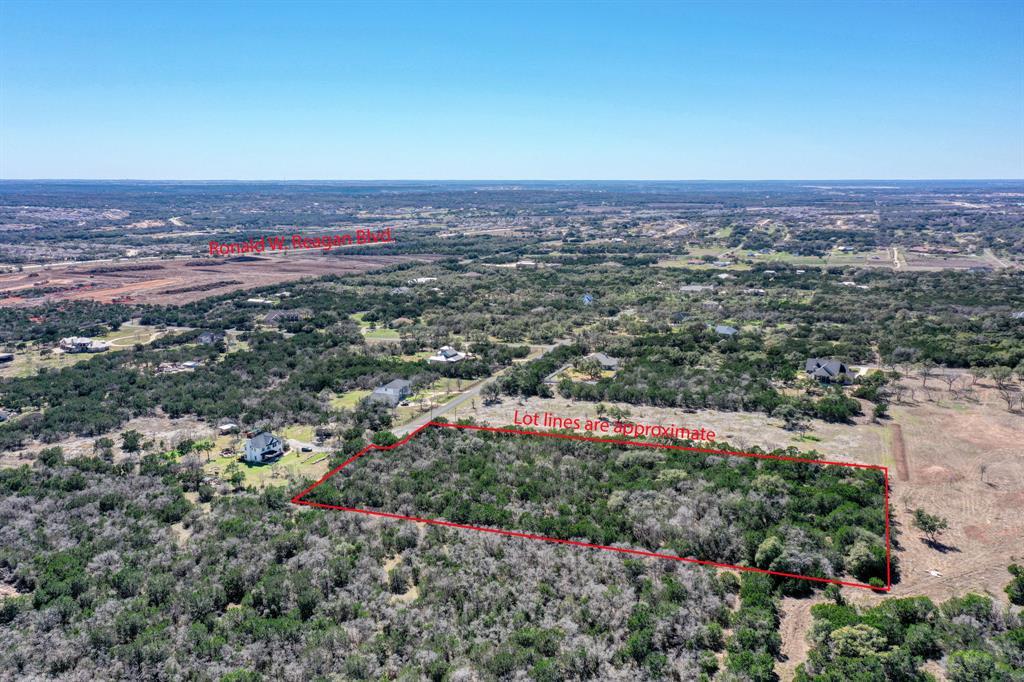 1110 Wildwood Xing, Georgetown, TX 78633