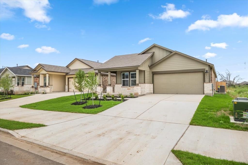 487 Alamito Ave, Kyle, TX 78640