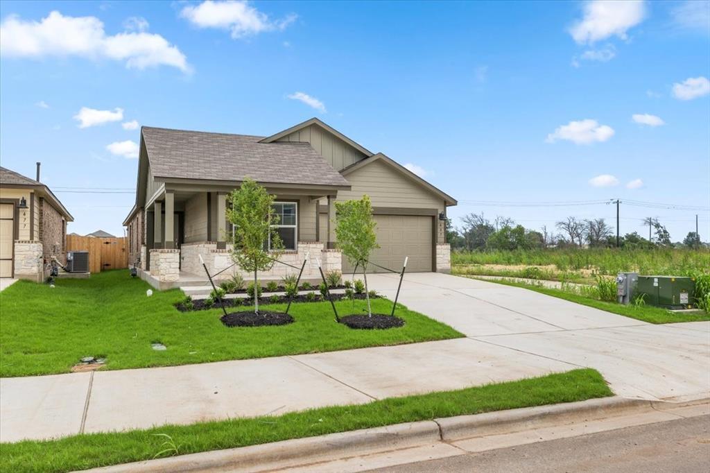 487 Alamito Ave, Kyle, TX 78640