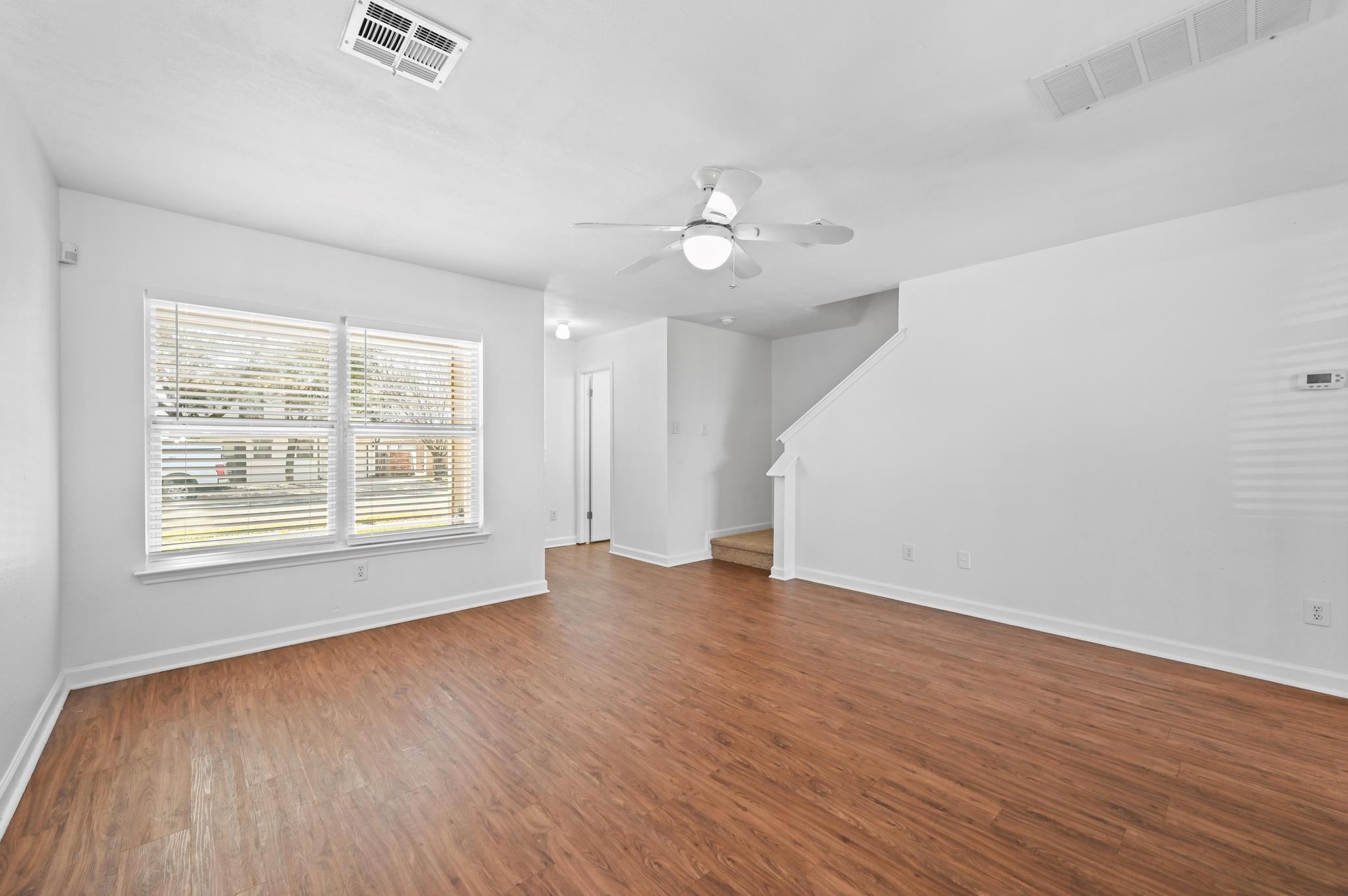 13520 Alysheba Dr, Del Valle, TX 78617