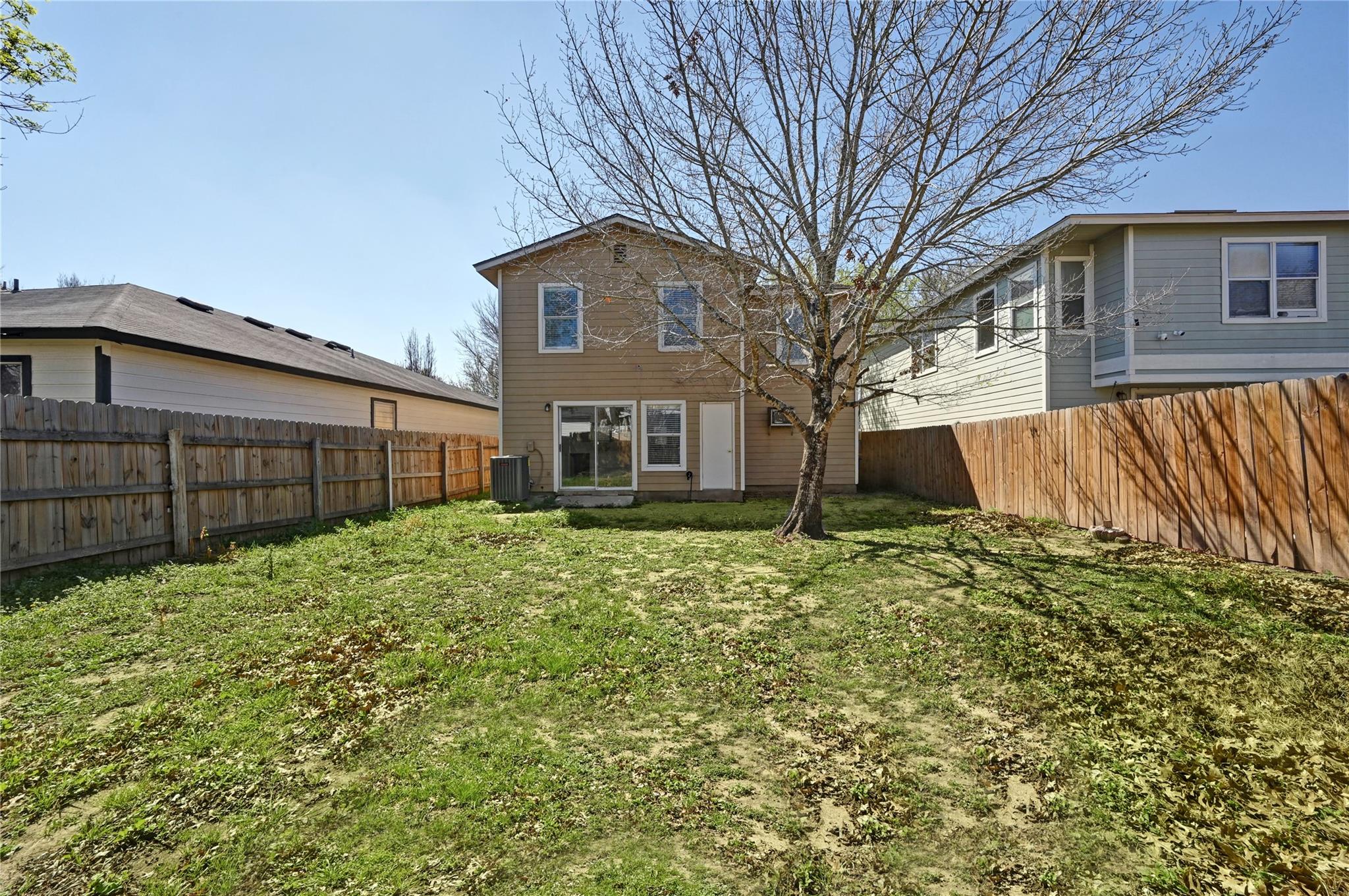 13520 Alysheba Dr, Del Valle, TX 78617