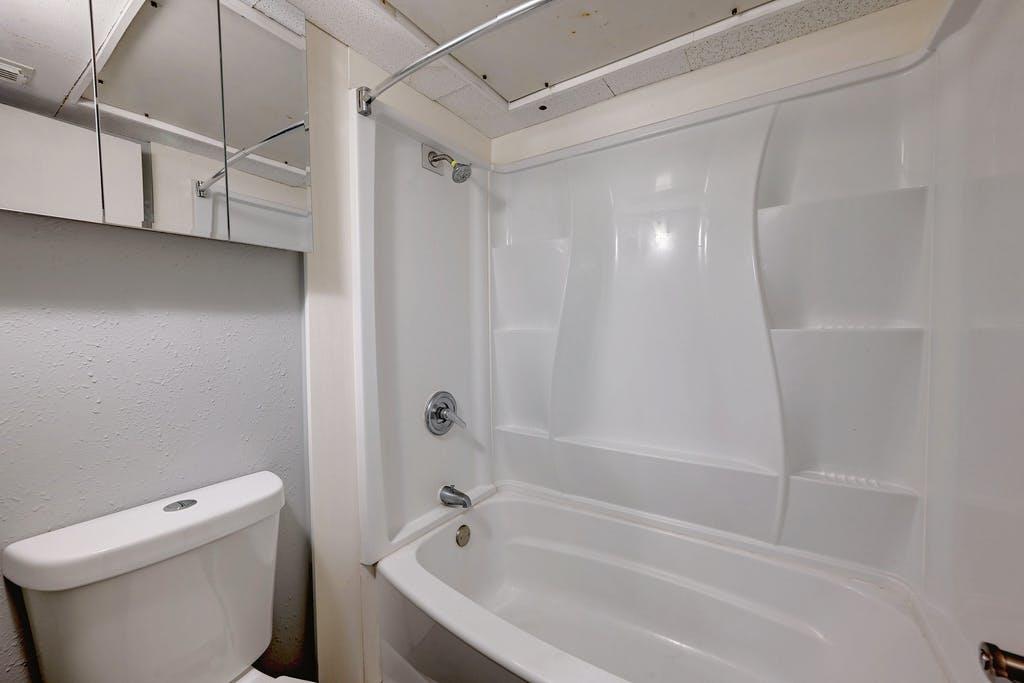 6903 Deatonhill Dr # 16, Austin, TX 78745