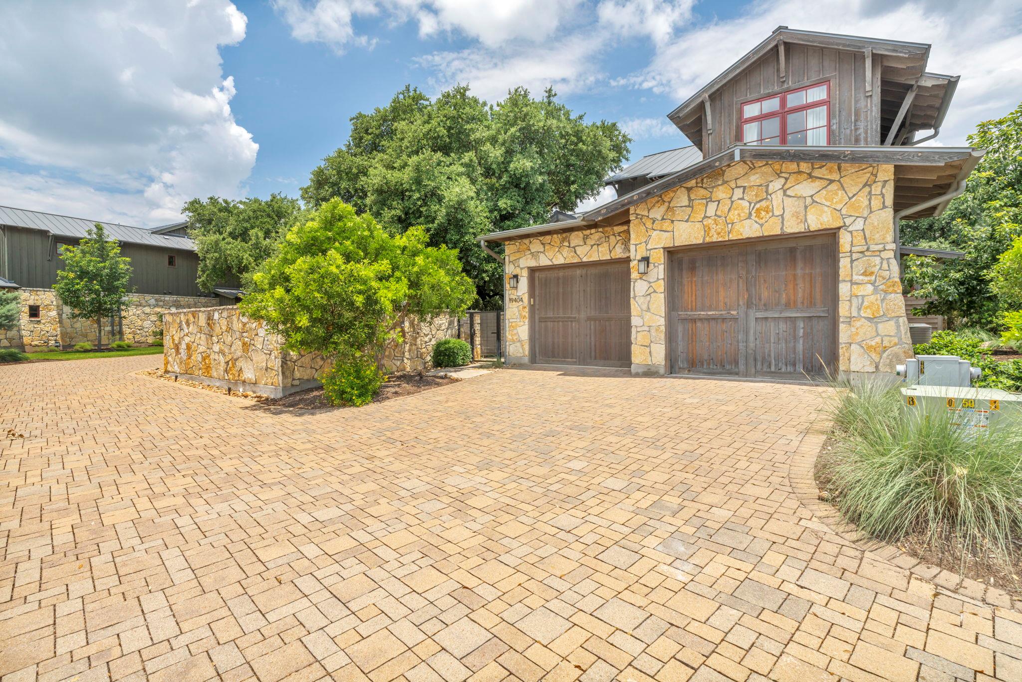 19404 Bold Venture Dr # 17, Spicewood, TX 78669