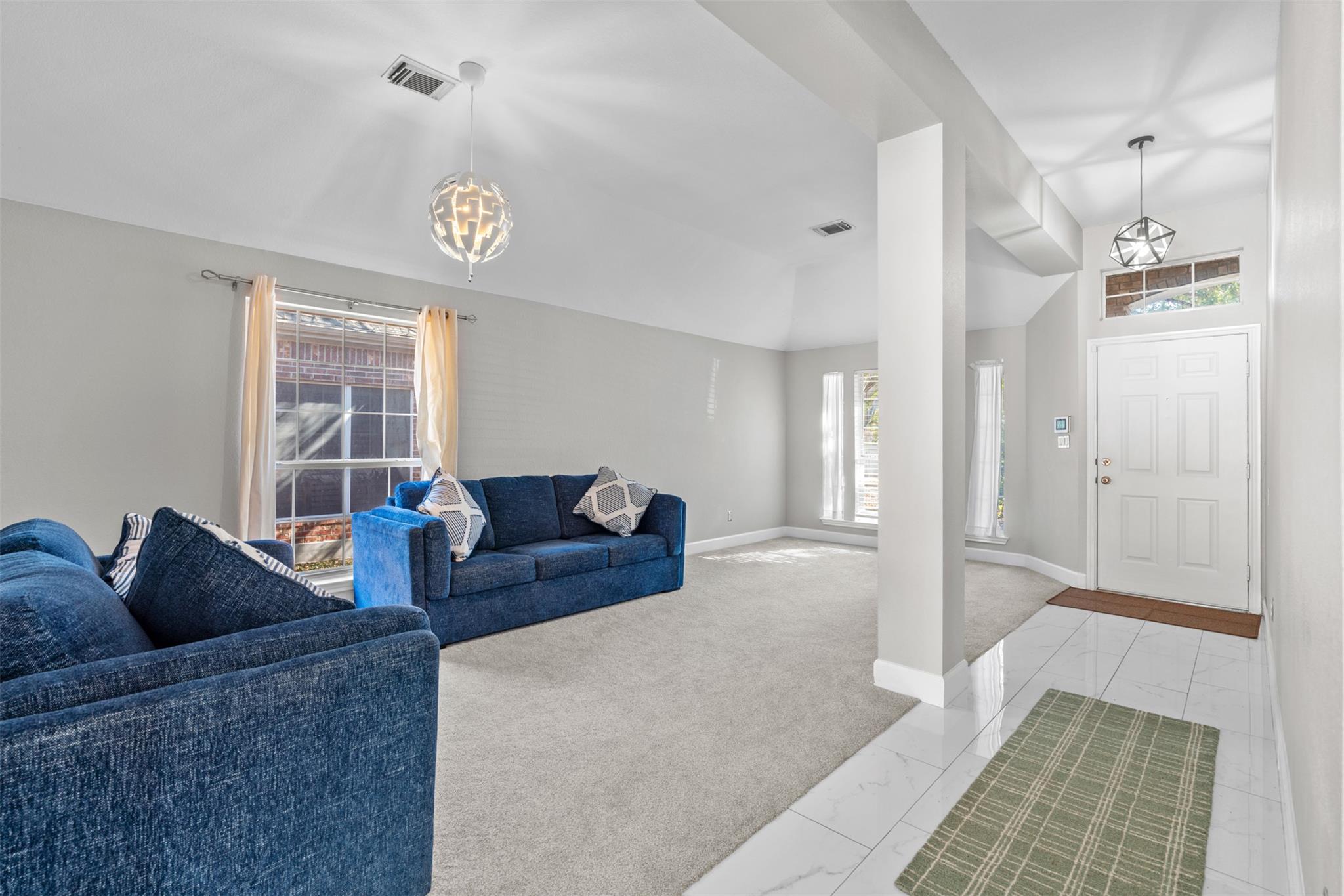 4409 Hunters Lodge Dr, Round Rock, TX 78681