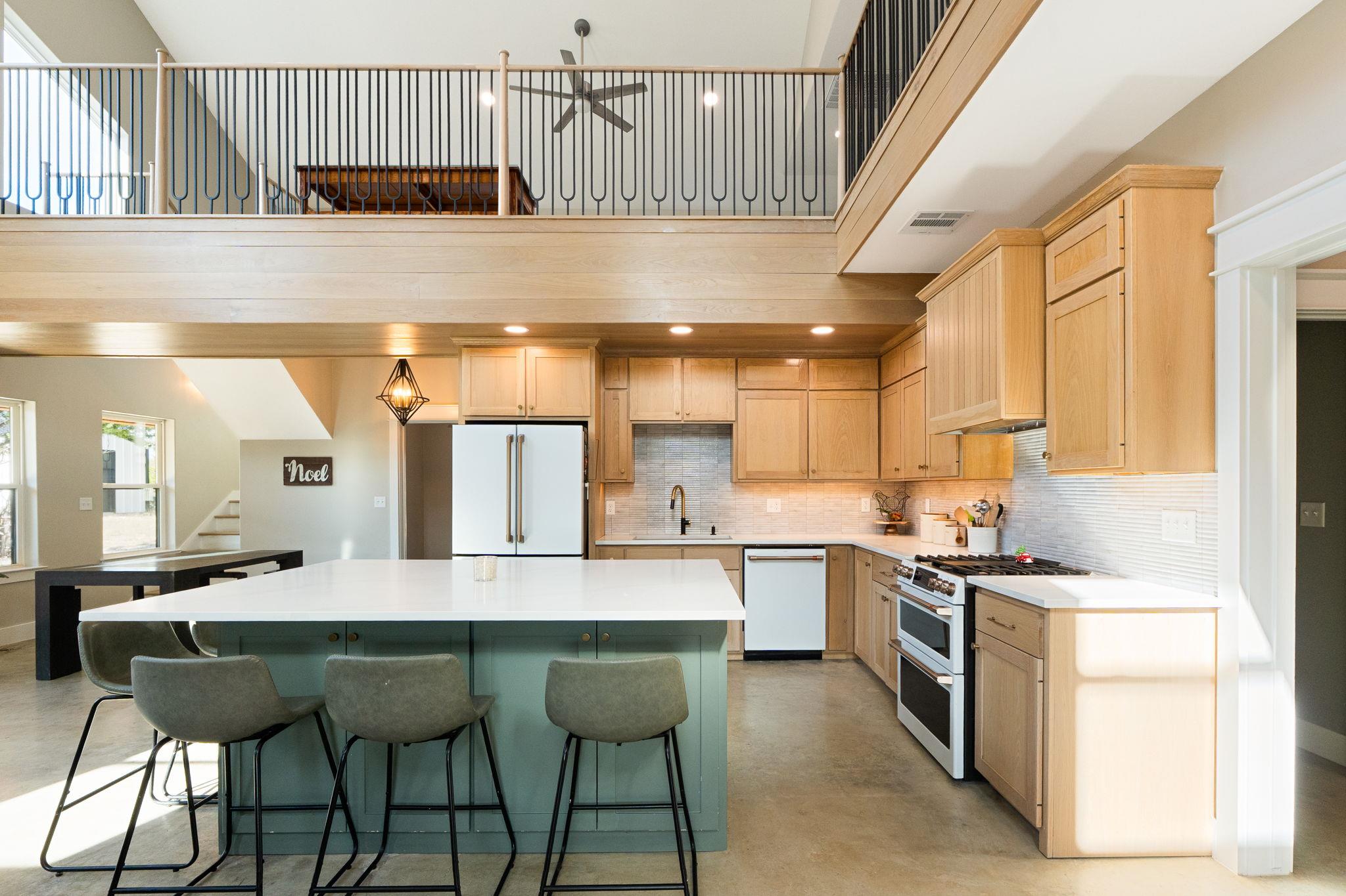 18248 Crows Ranch Rd, Salado, TX 76571