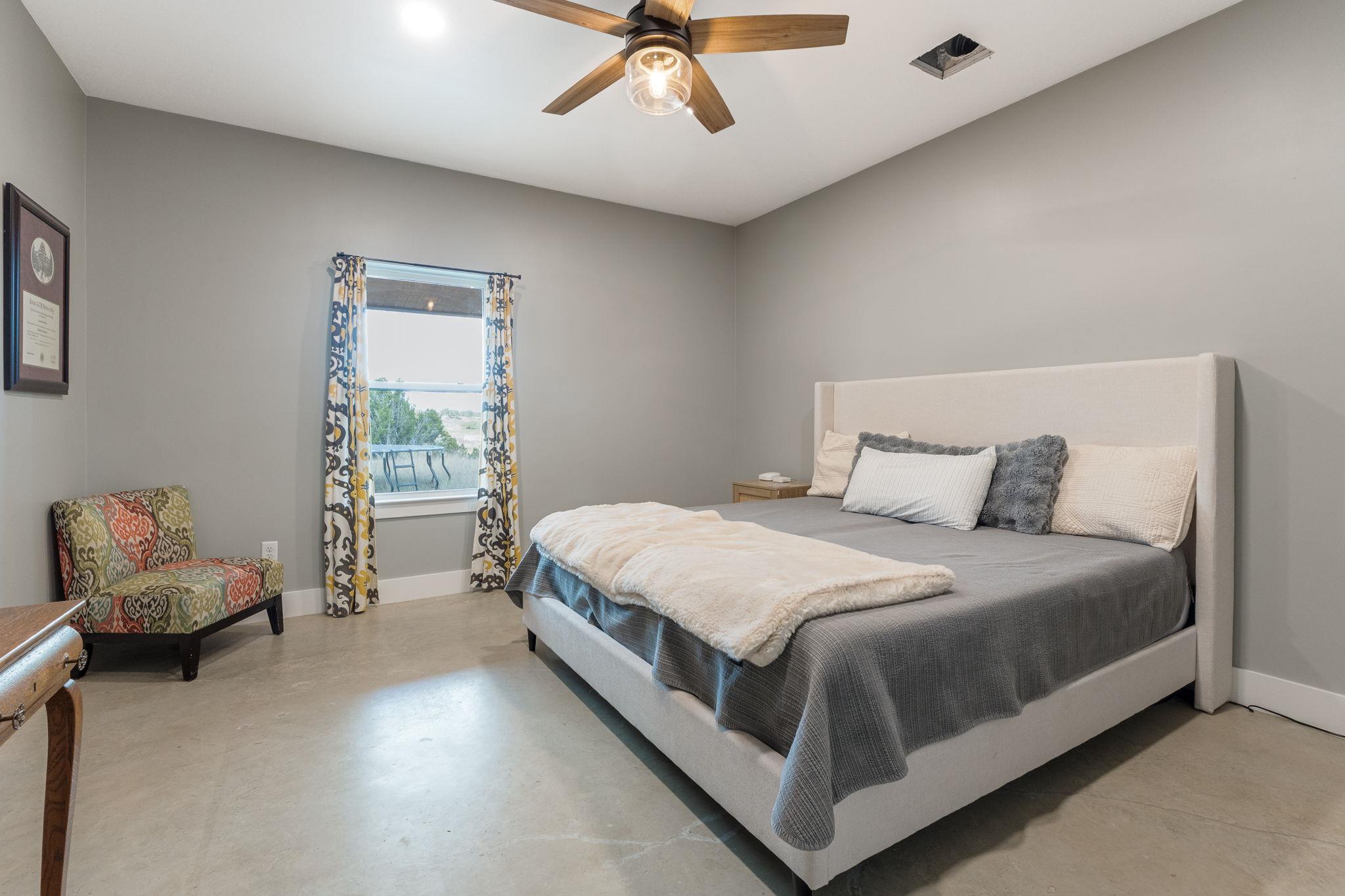 18248 Crows Ranch Rd, Salado, TX 76571