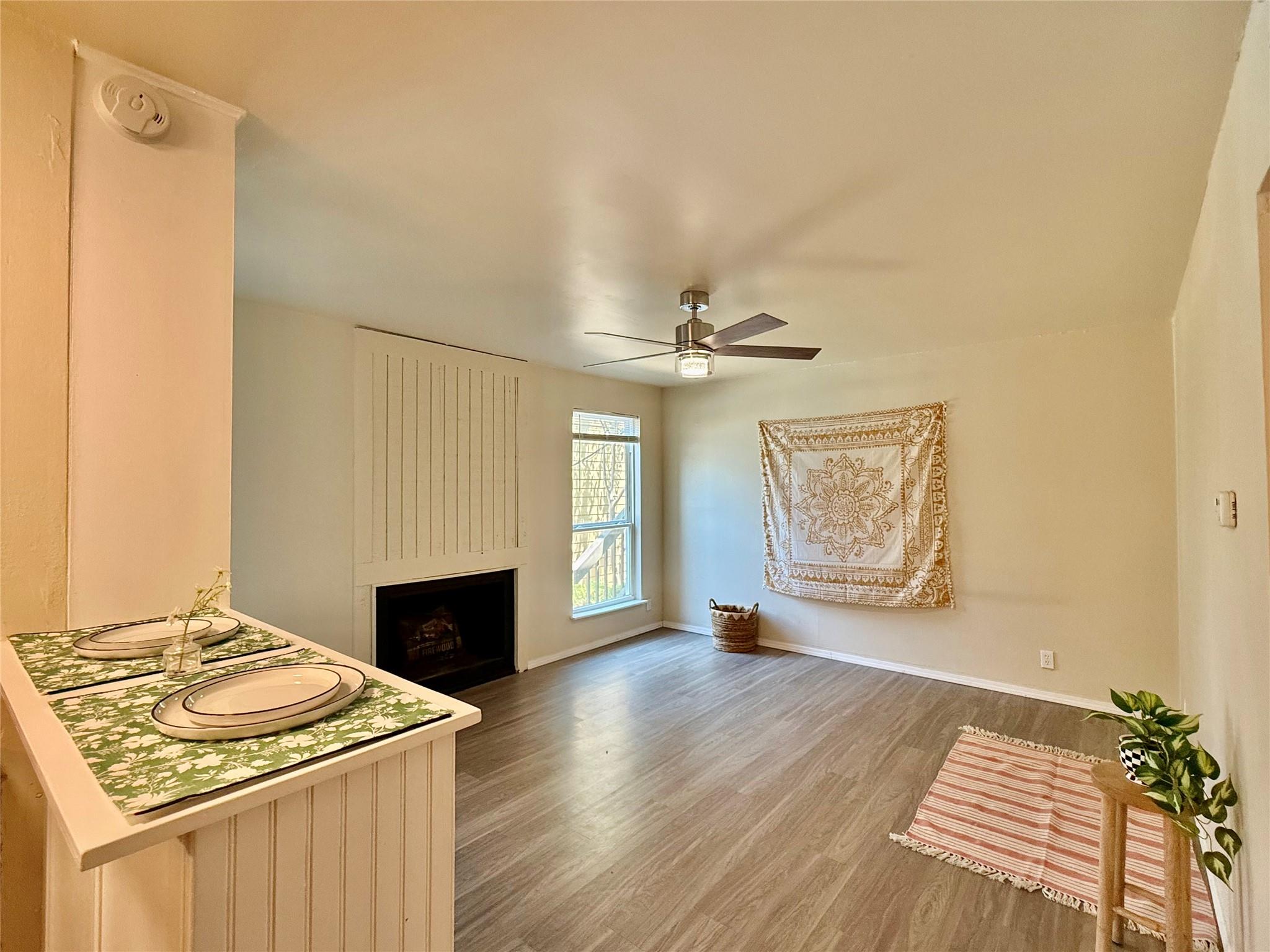 1000 W 26th St # 107, Austin, TX 78705