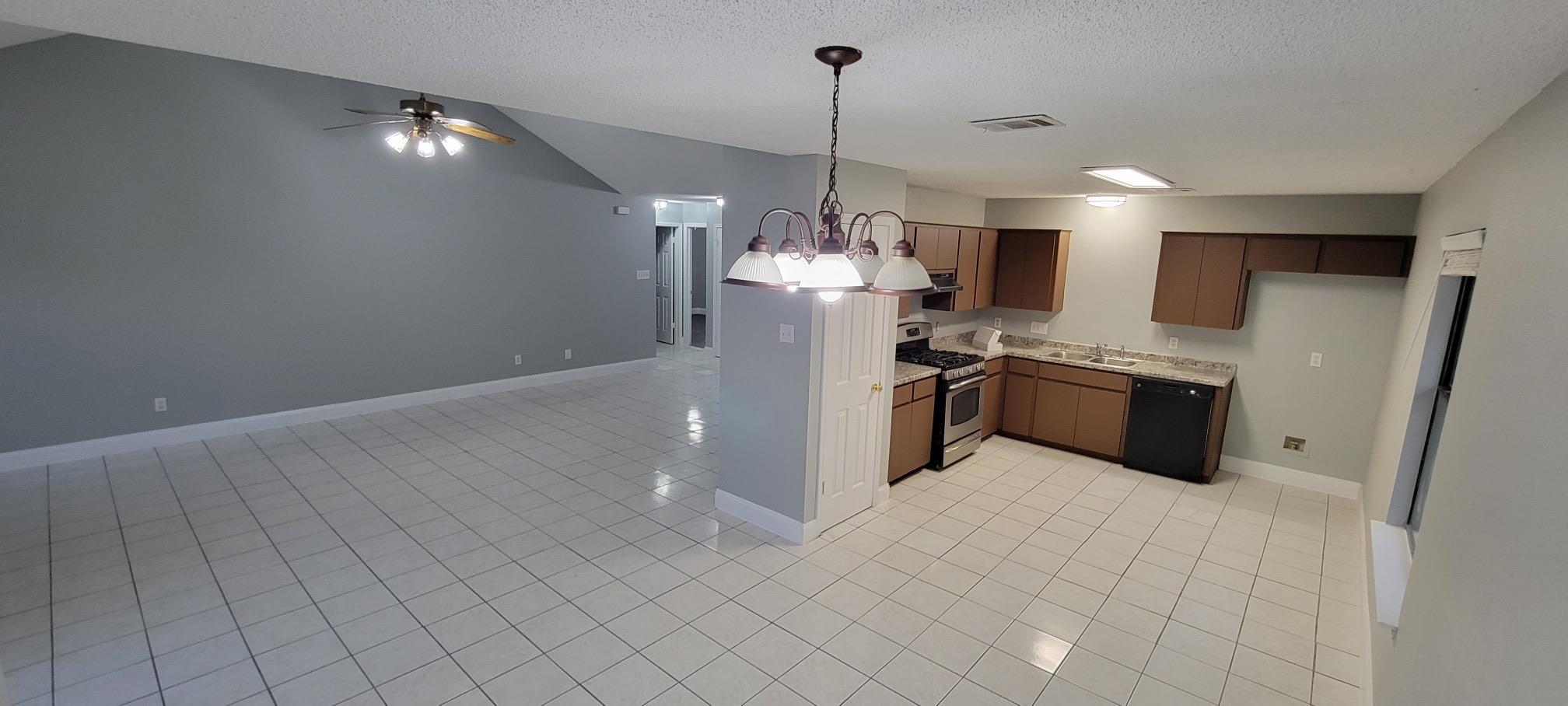 16207 Parkway Dr, Pflugerville, TX 78660