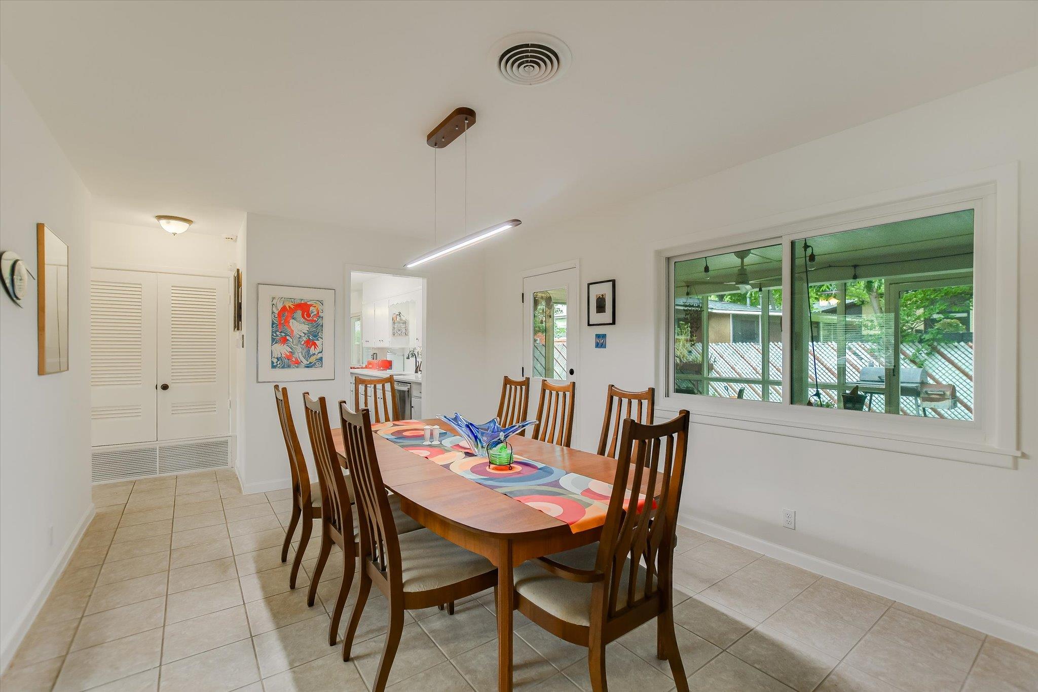 1601 E 19th St, Georgetown, TX 78626