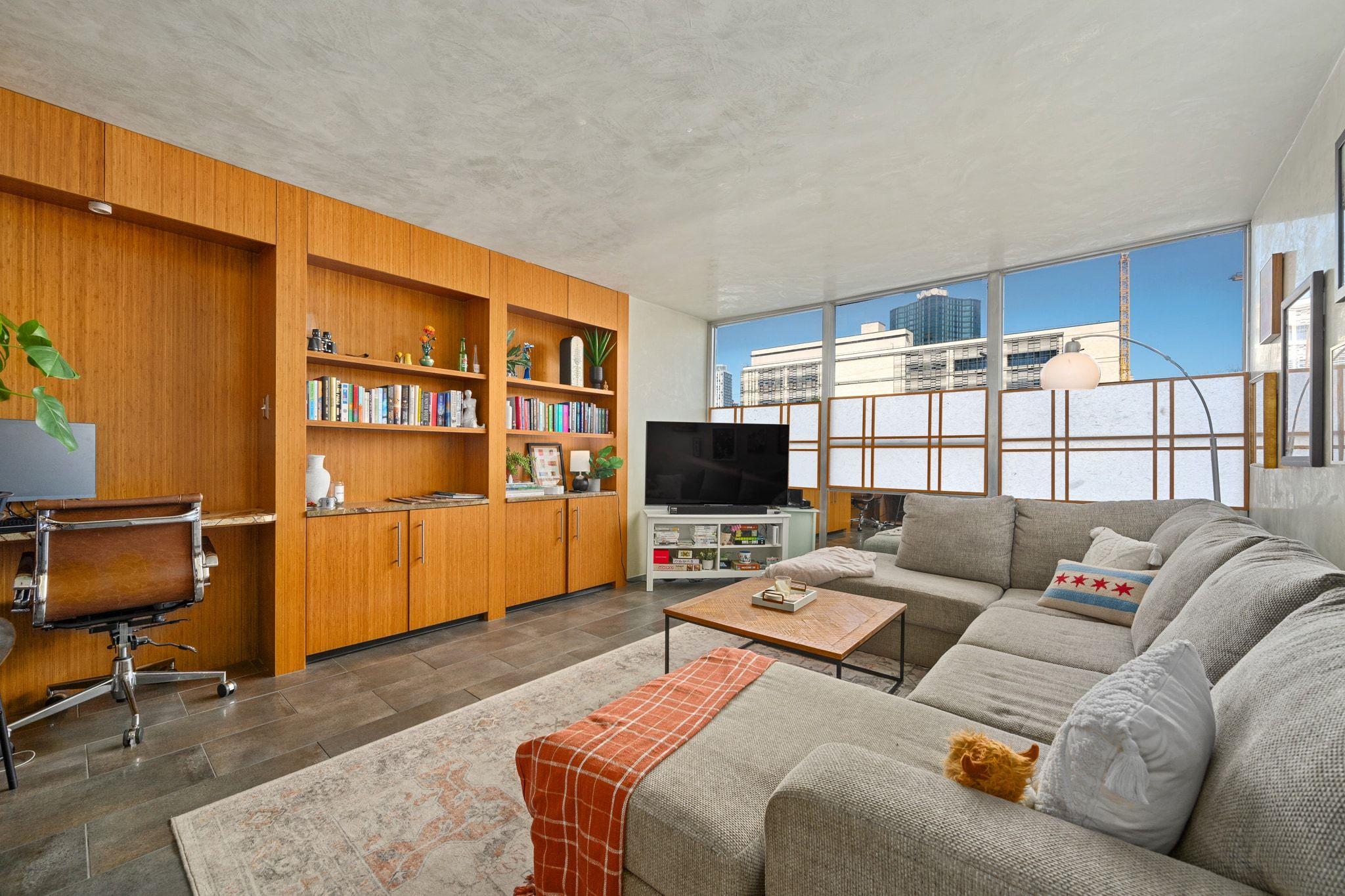 1800 Lavaca St # A-208, Austin, TX 78701