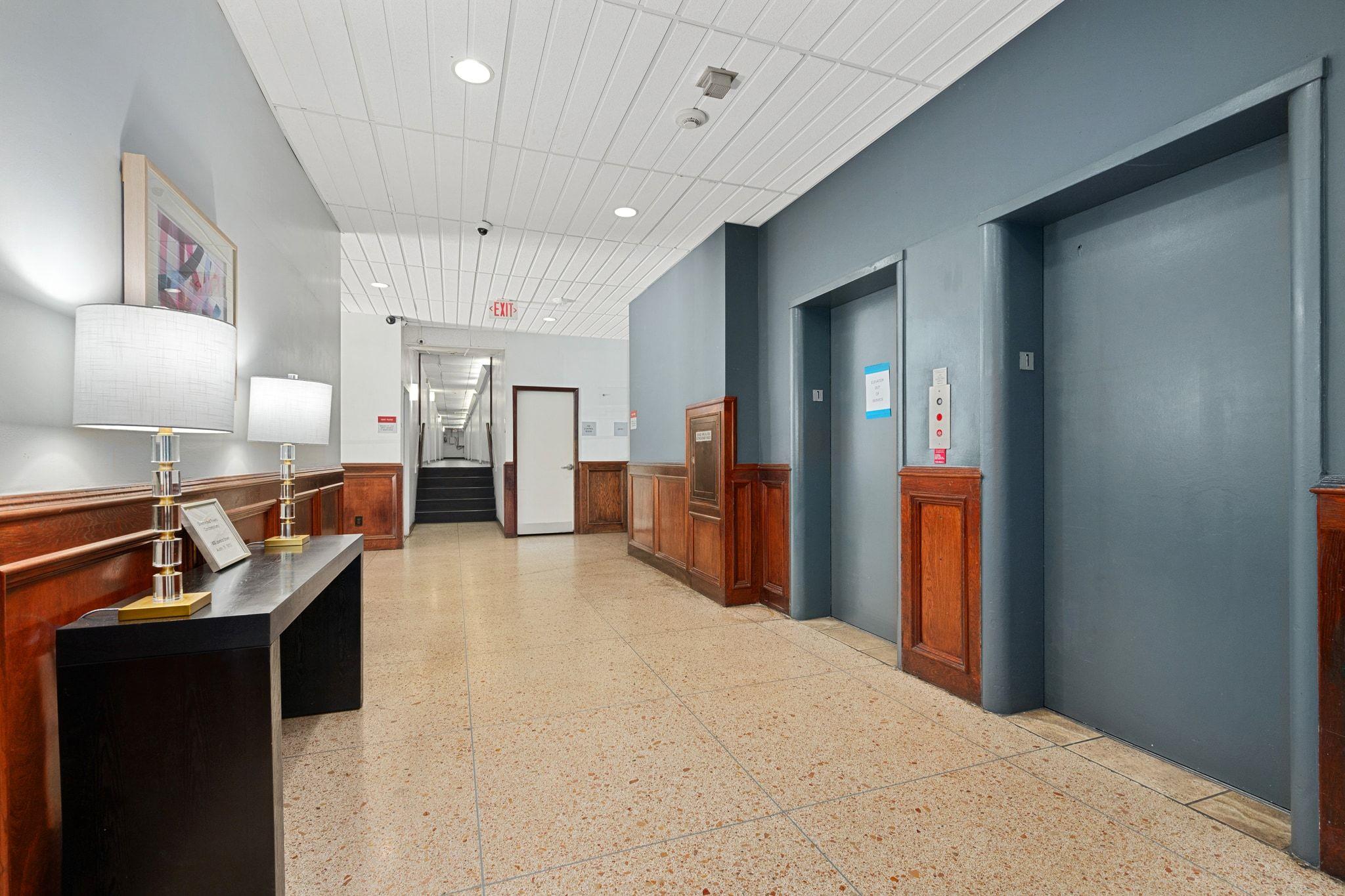 1800 Lavaca St # A-208, Austin, TX 78701