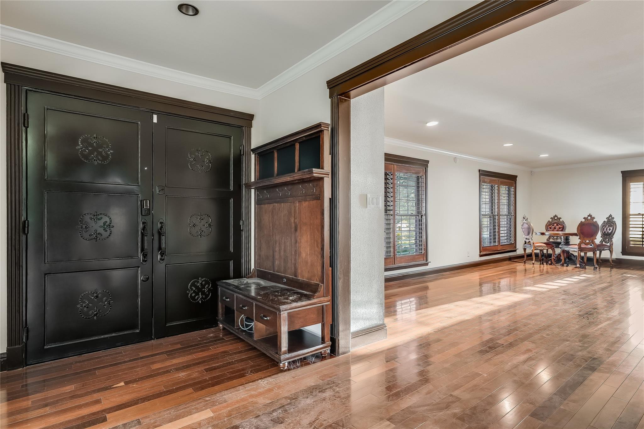 4900 Balcones Dr, Austin, TX 78731