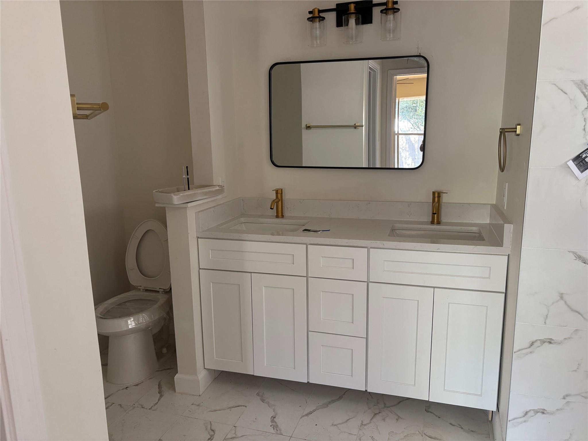 1302 Garden Path Dr, Round Rock, TX 78664