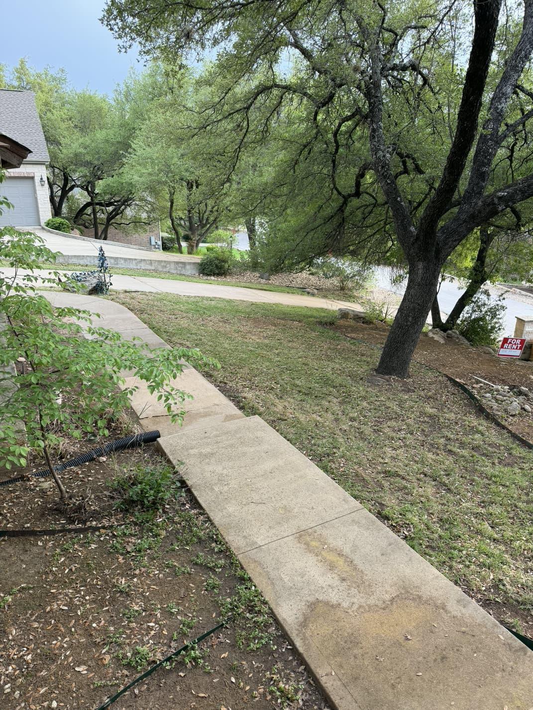 130 Squires Dr, Lakeway, TX 78734