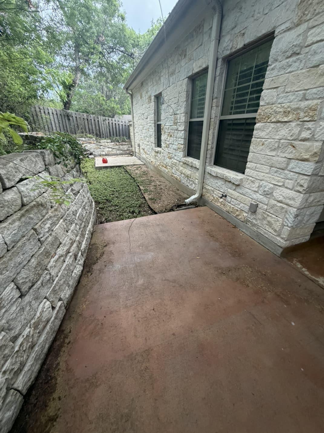 130 Squires Dr, Lakeway, TX 78734