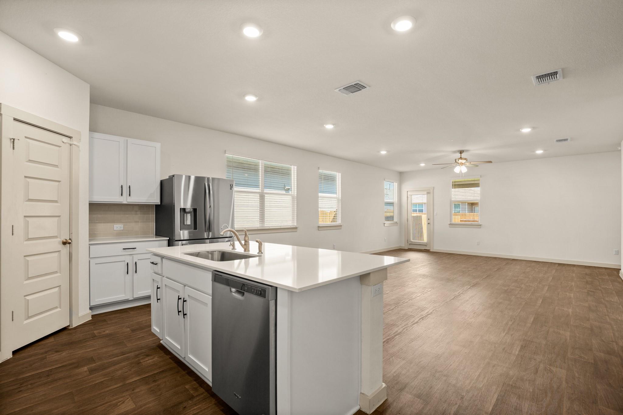 227 Lavaca River Ln, Hutto, TX 78634