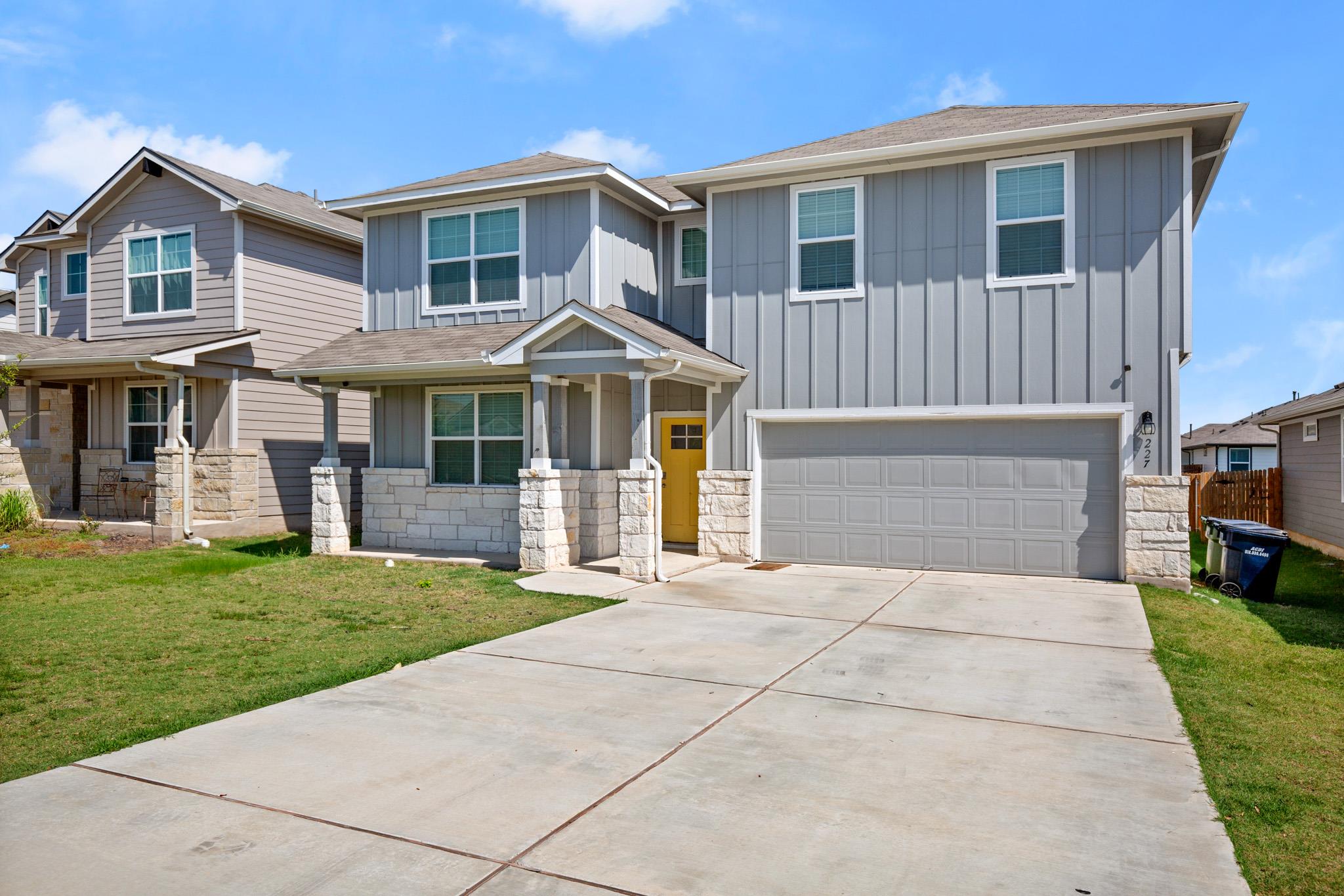 227 Lavaca River Ln, Hutto, TX 78634