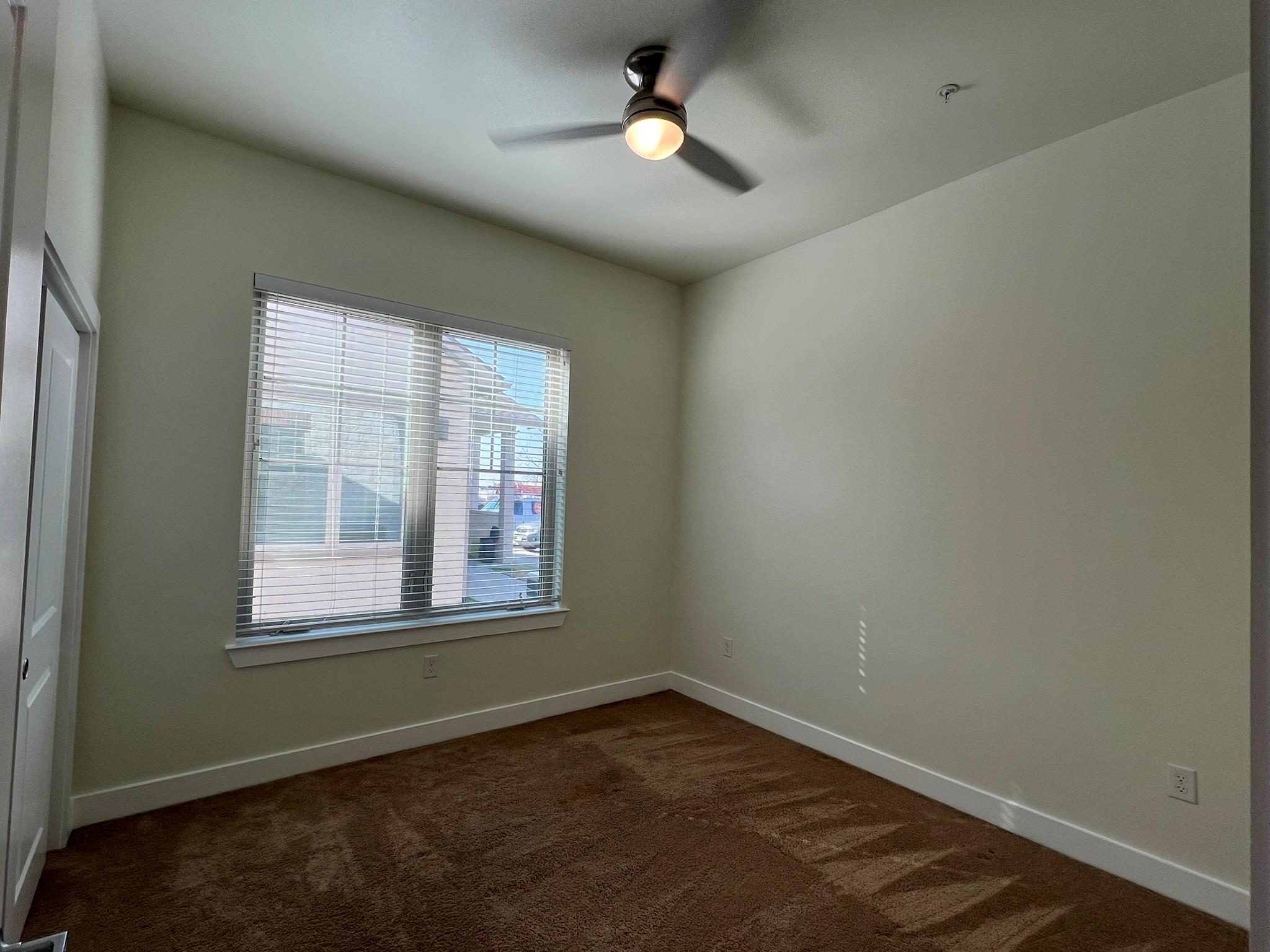 2400 Louis Henna Blvd # 301, Round Rock, TX 78664