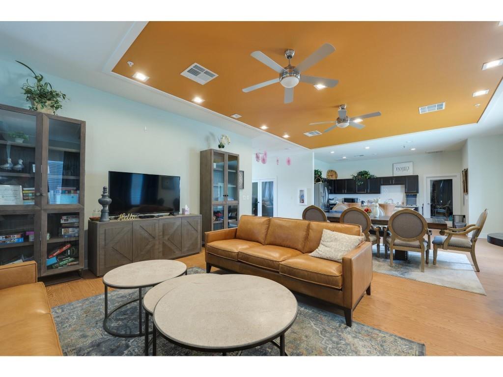 2400 Louis Henna Blvd # 301, Round Rock, TX 78664