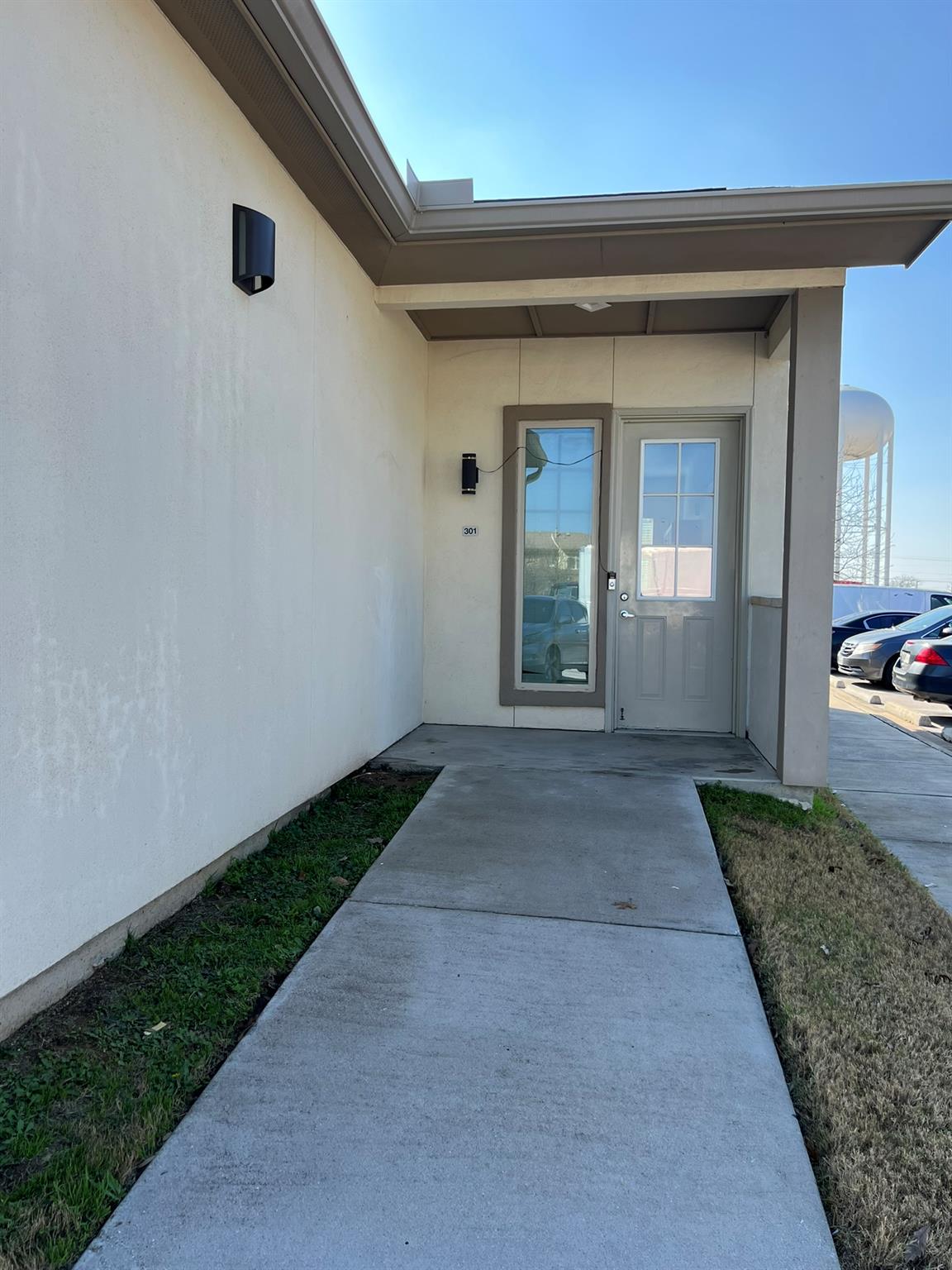 2400 Louis Henna Blvd # 301, Round Rock, TX 78664