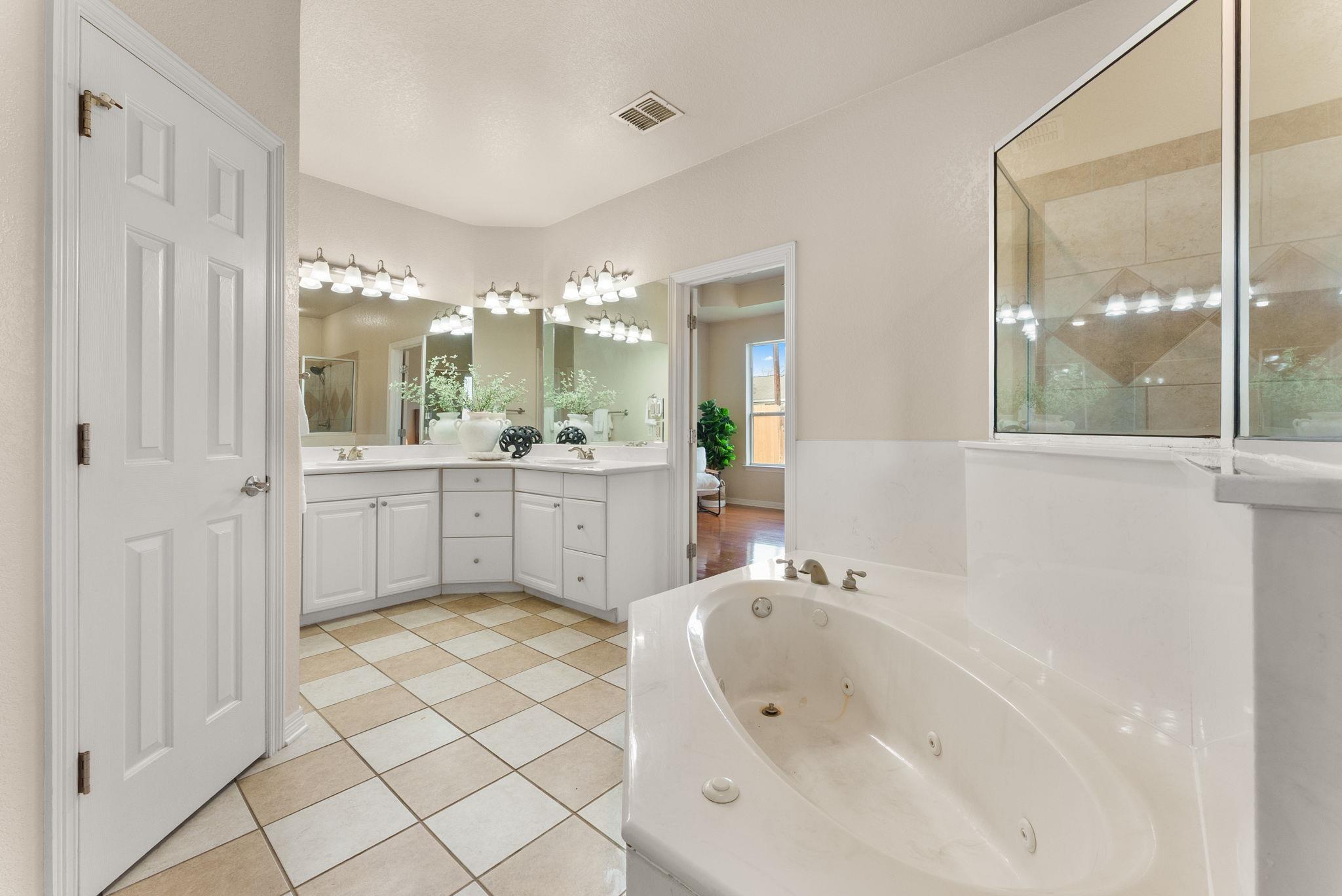 4012 Creekview Trl, Temple, TX 76504