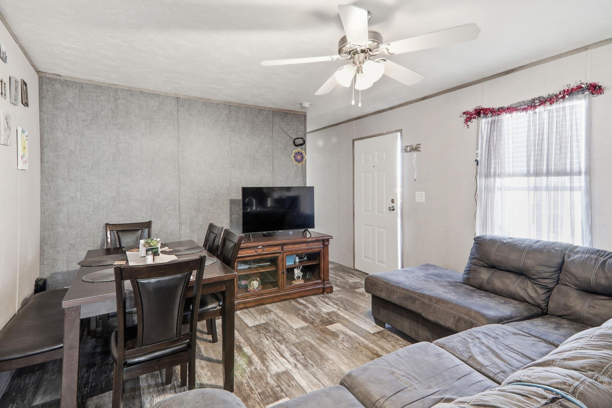 1130 Rustler Pass, Kyle, TX 78640