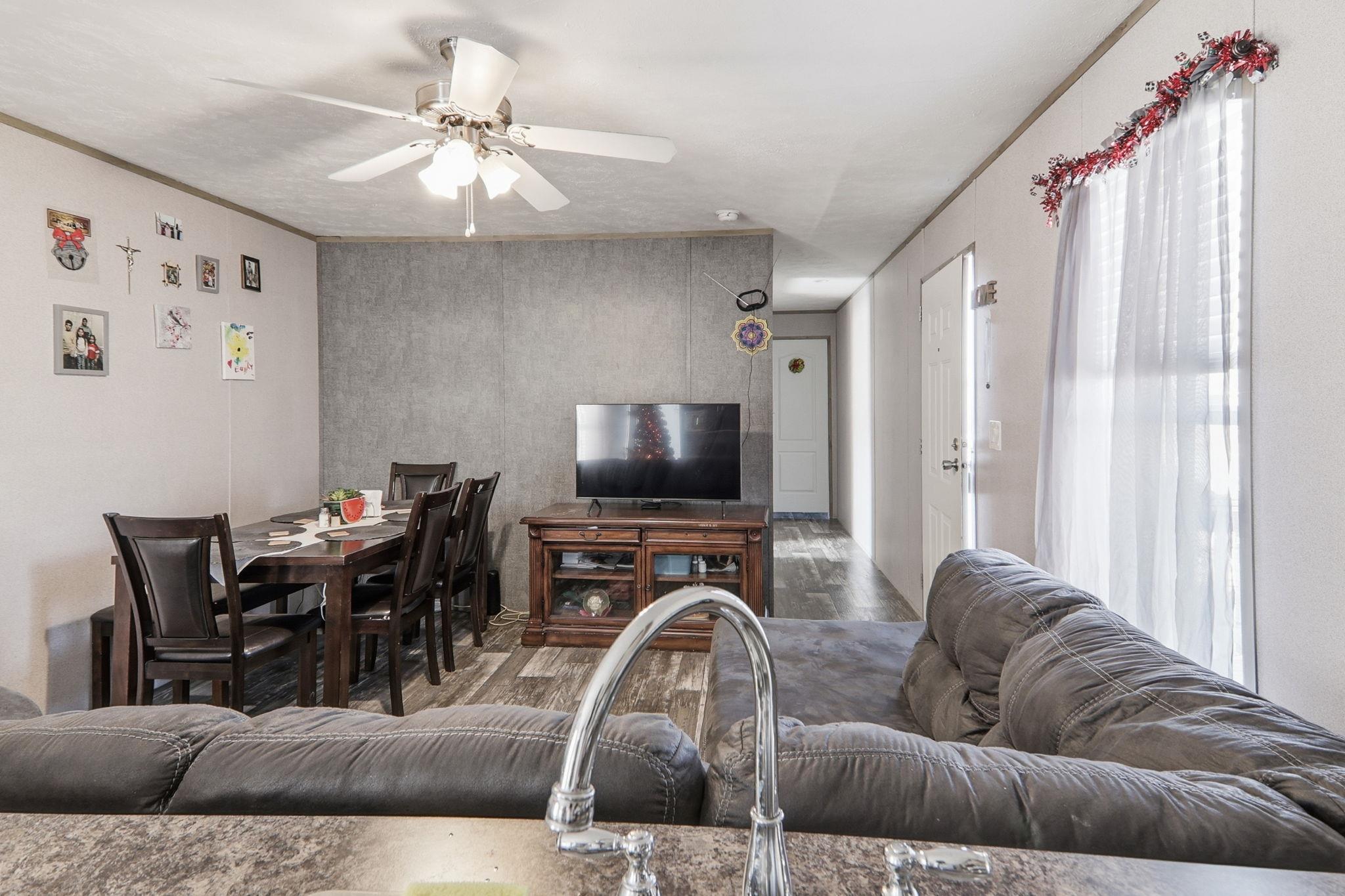 1130 Rustler Pass, Kyle, TX 78640