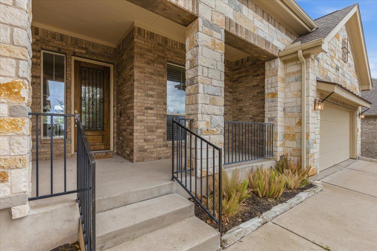 531 Whispering Wind Way, Austin, TX 78737