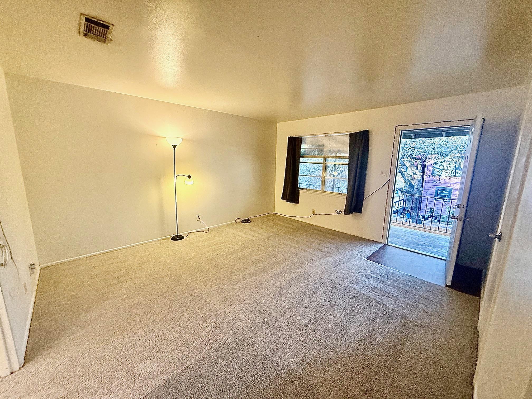 2411 S 5th St # 6, Austin, TX 78704