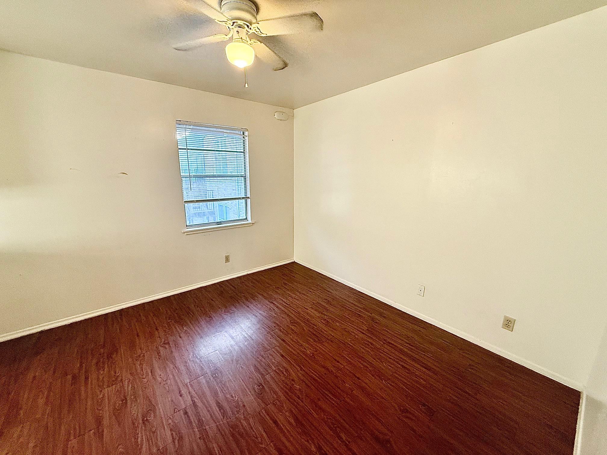 2411 S 5th St # 6, Austin, TX 78704