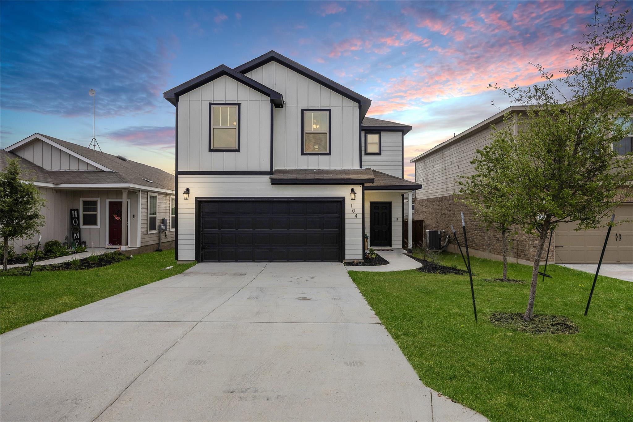 104 Hellfighters Way, Jarrell, TX 76537